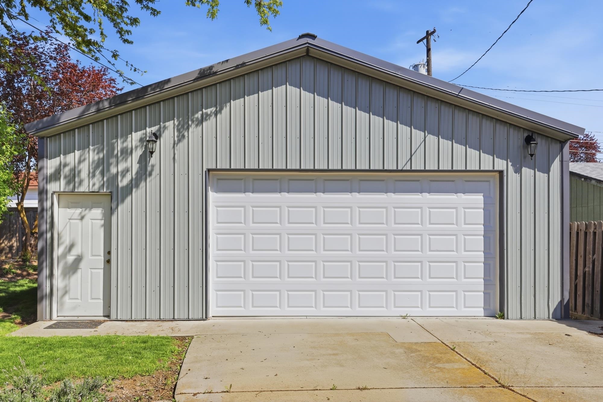 1407 E Nebraska Ave - Photo 35