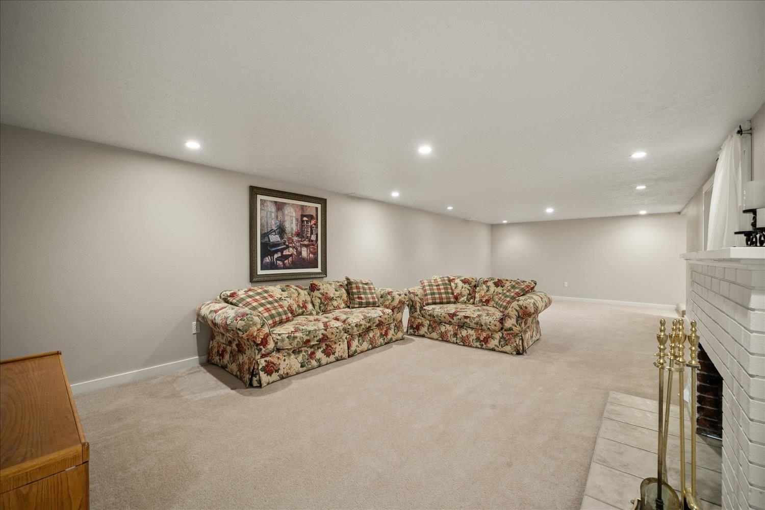 11210 E 7th Ave - Photo 24