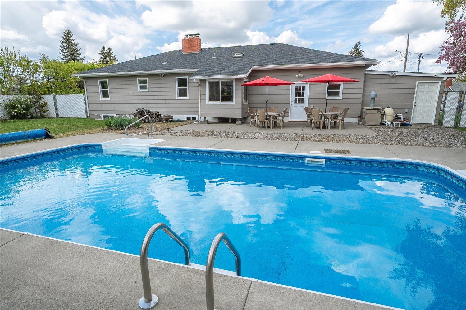11210 E 7th Ave - Photo 29