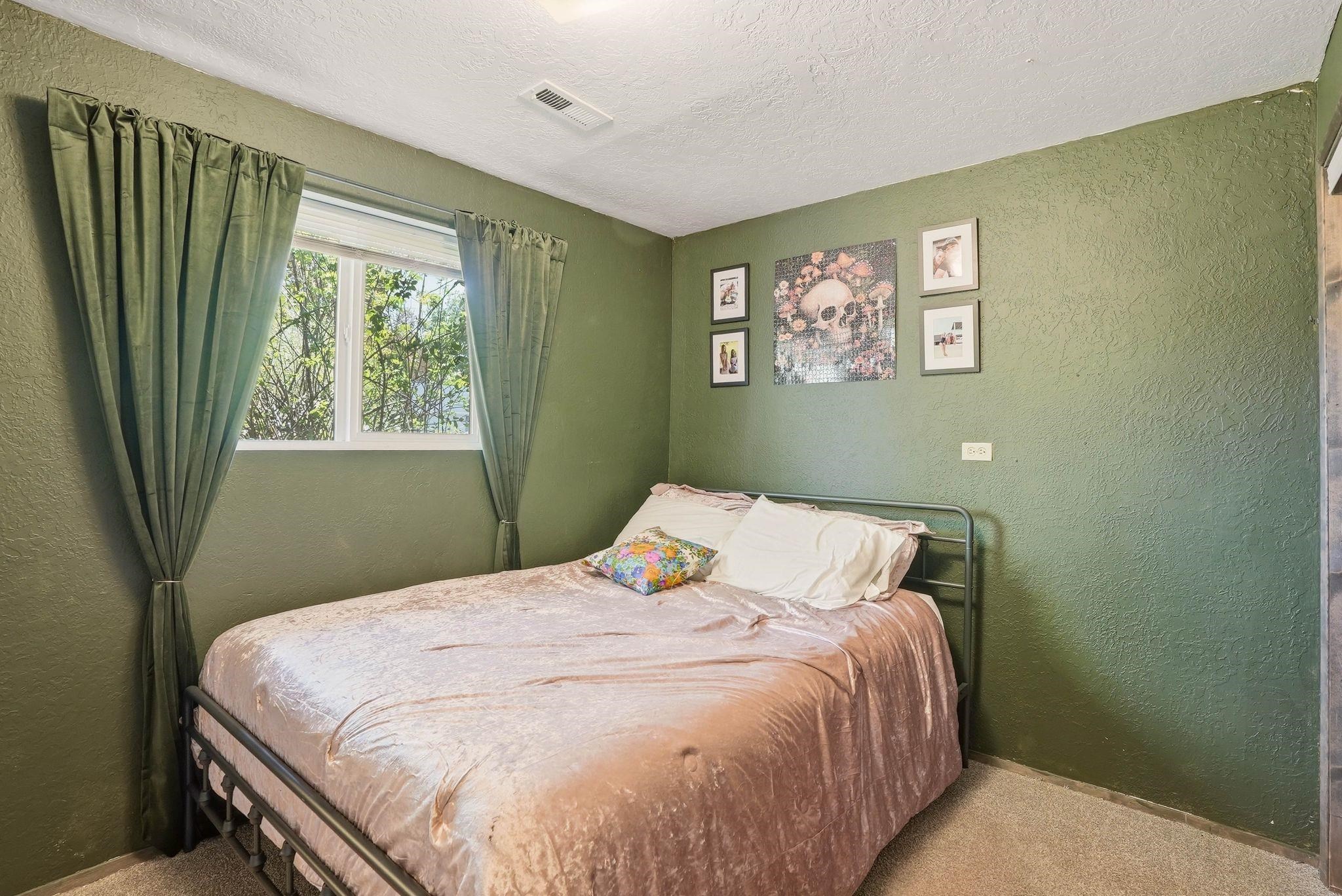556 Scenic Heights Dr - Photo 11