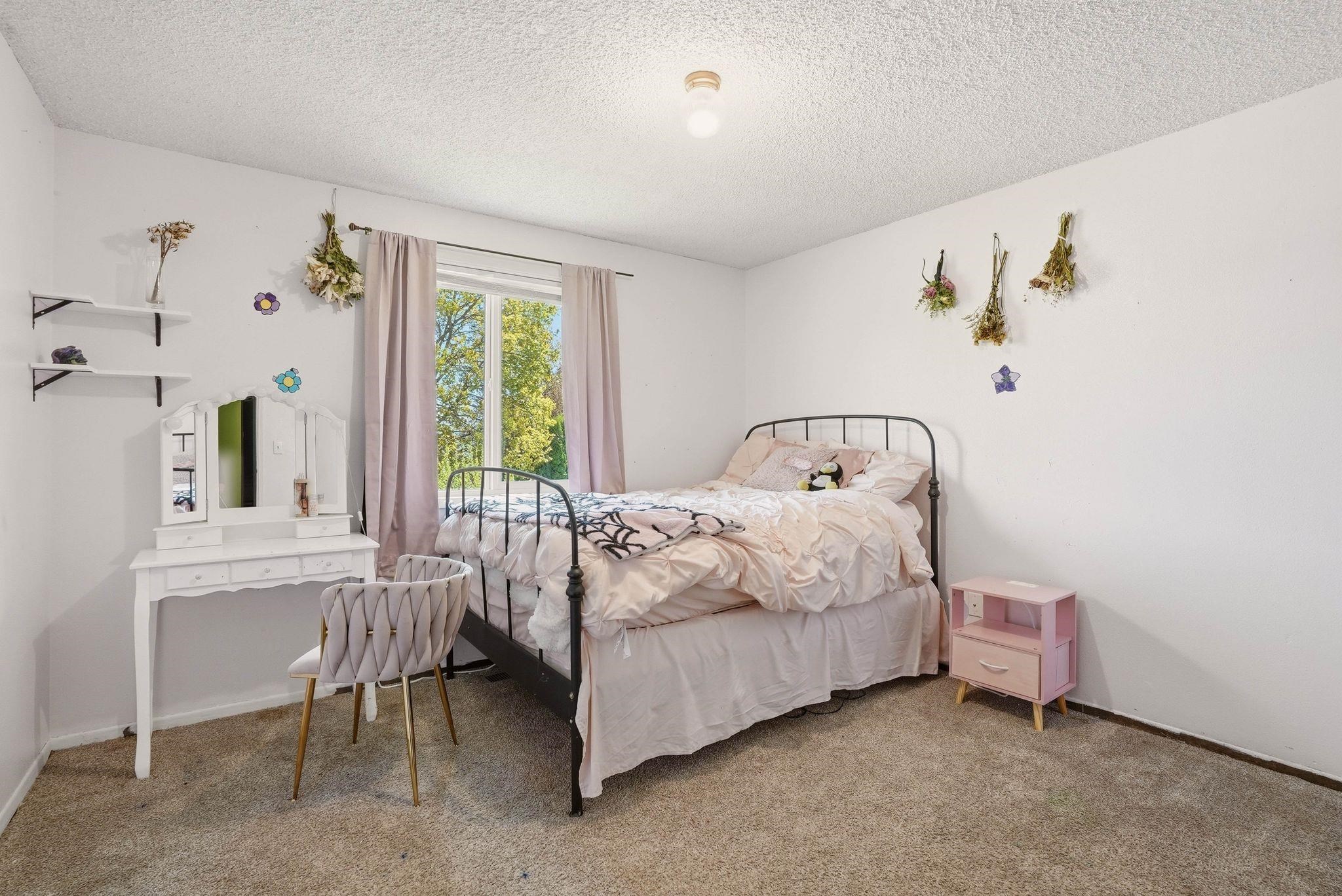556 Scenic Heights Dr - Photo 17