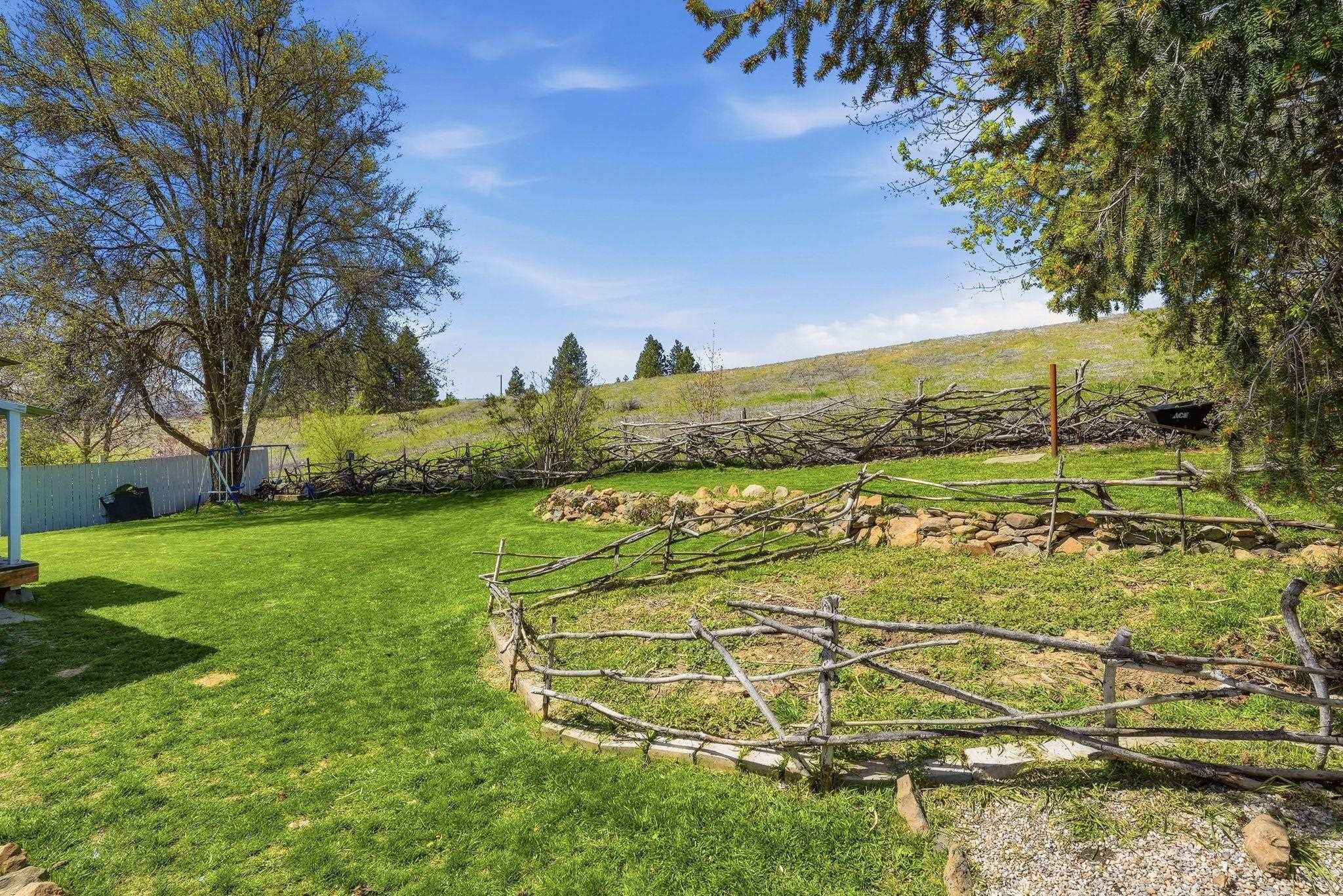 556 Scenic Heights Dr - Photo 20