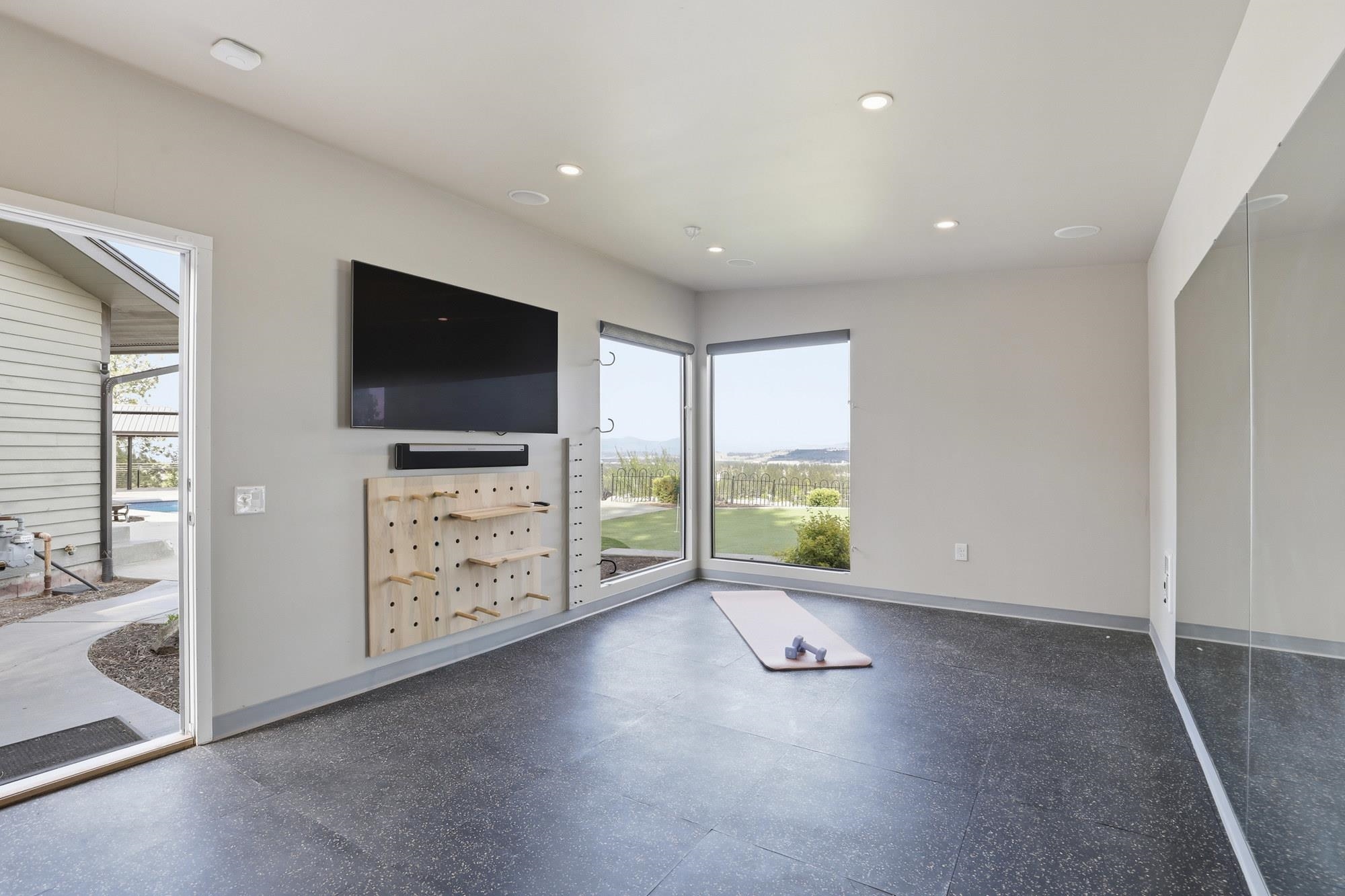 7410 N Walnut St - Photo 42