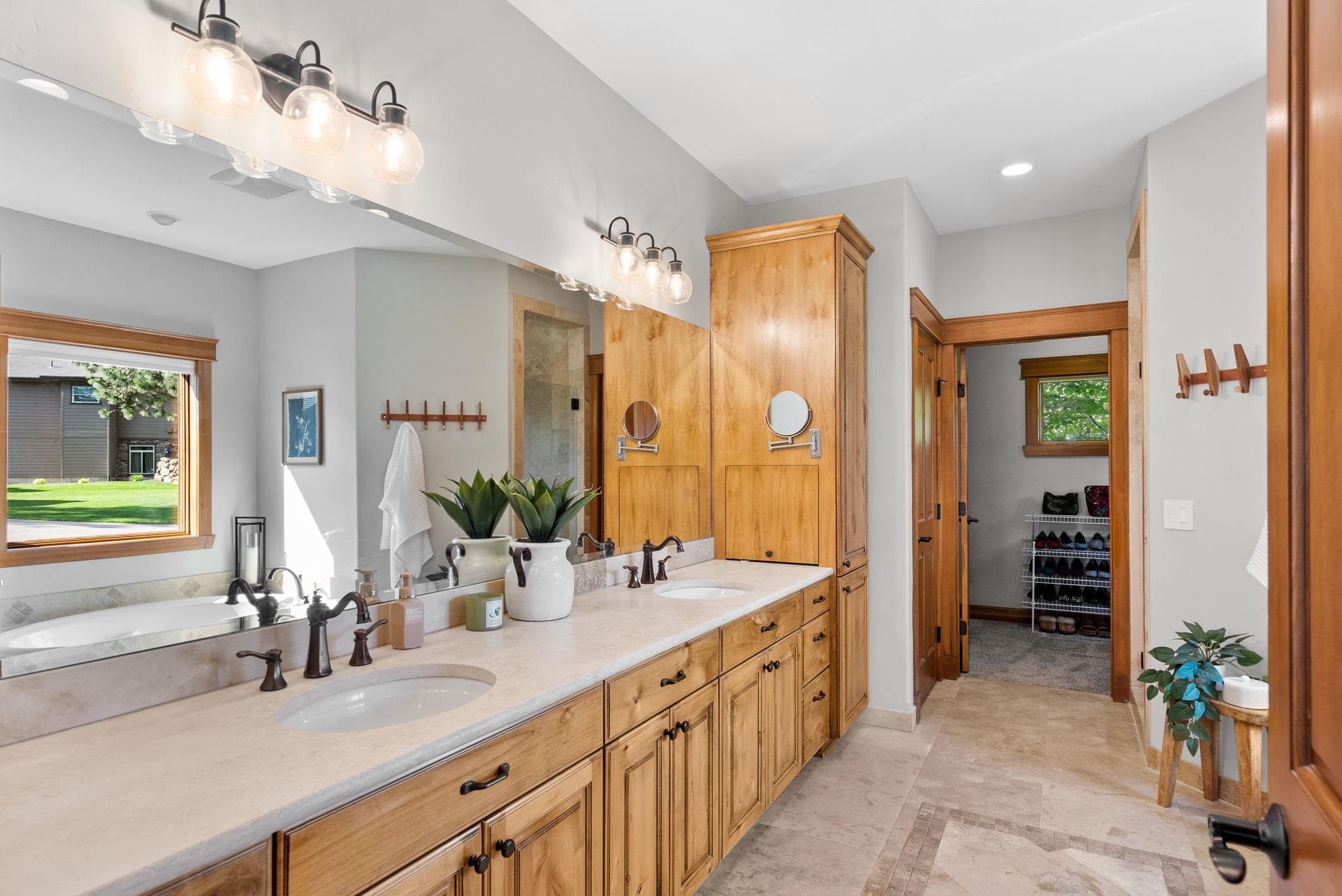 451 N Kennewick Ln - Photo 17