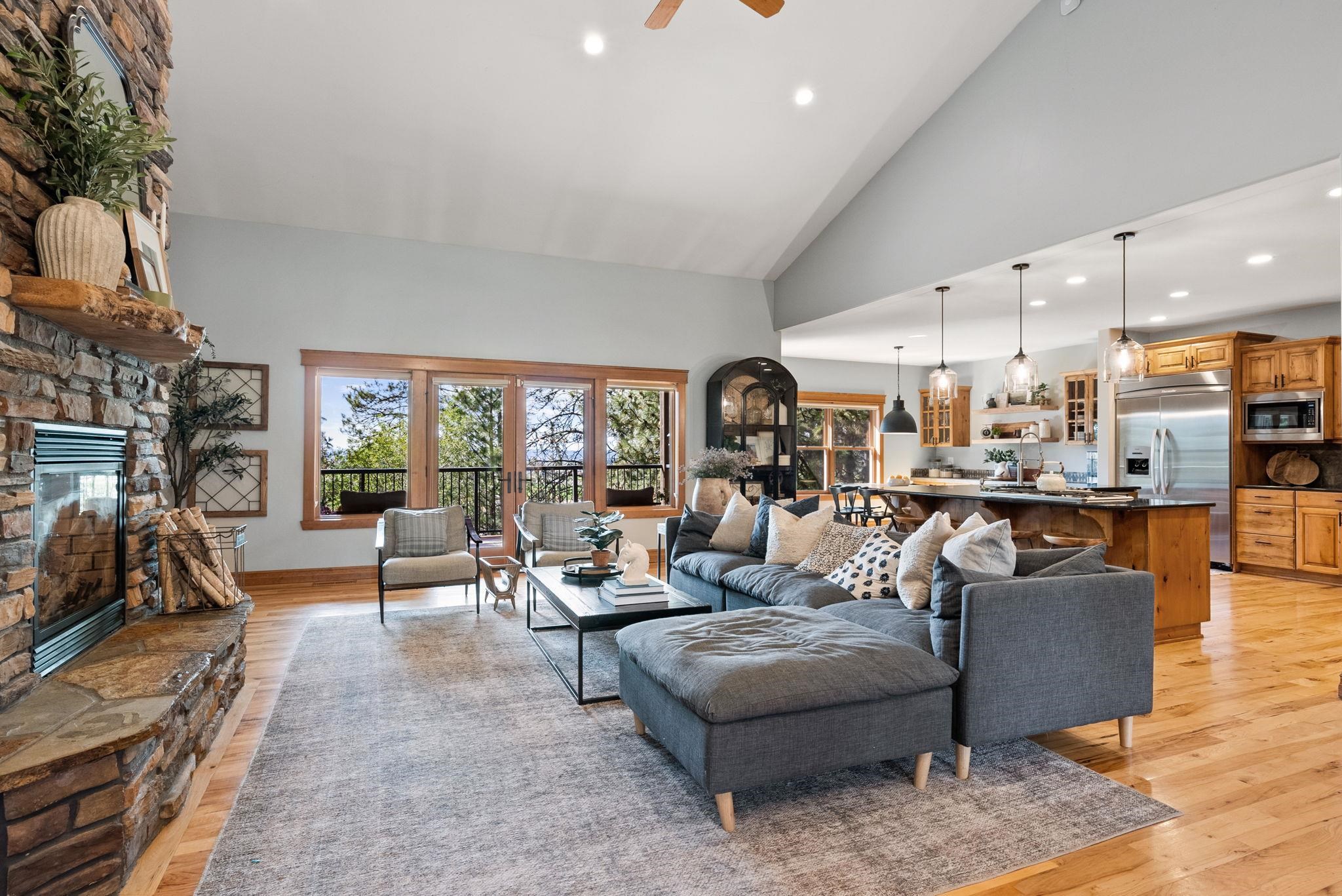 451 N Kennewick Ln - Photo 4