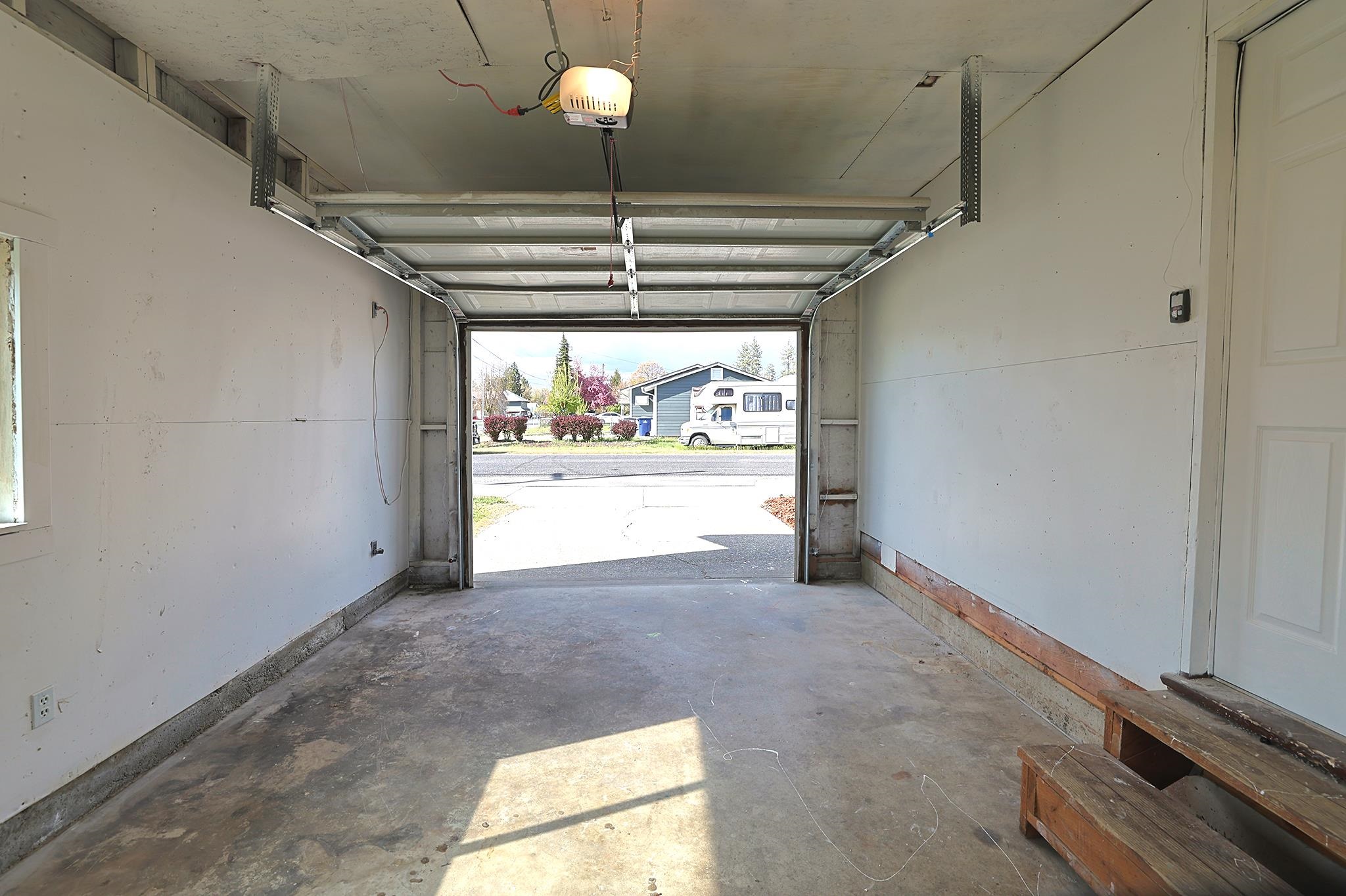 506 N Grace St - Photo 25