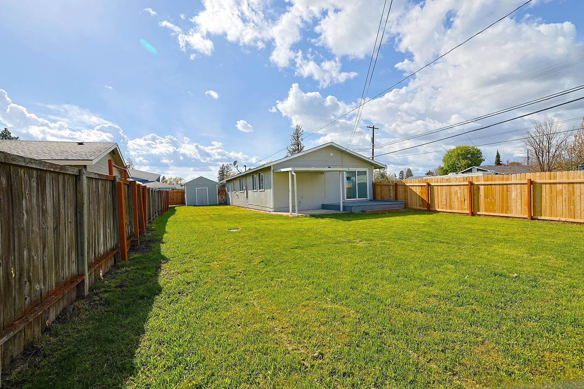 506 N Grace St - Photo 29