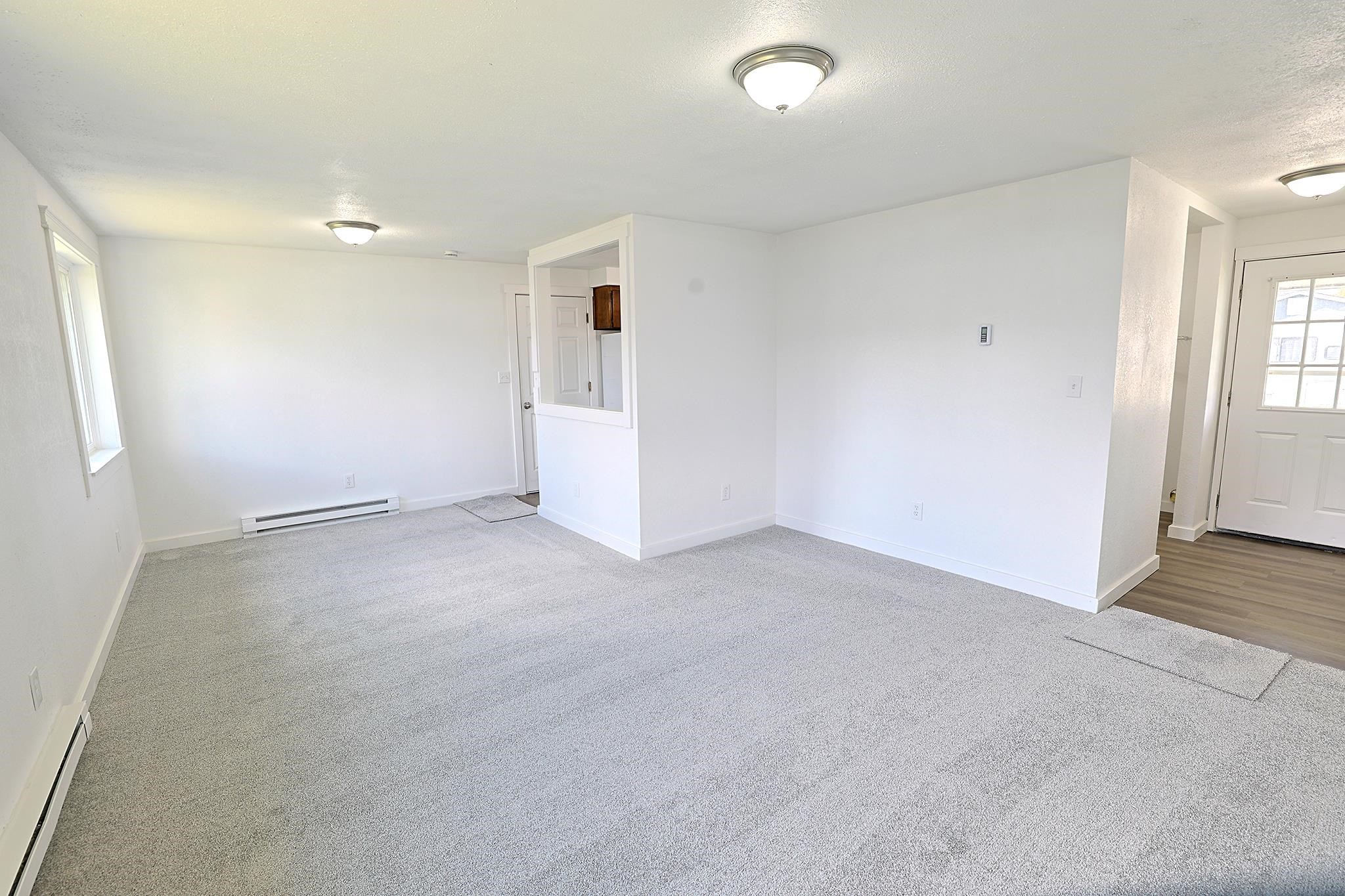 506 N Grace St - Photo 5