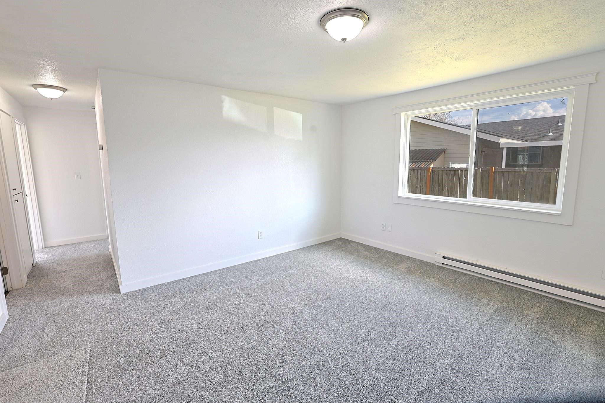 506 N Grace St - Photo 7