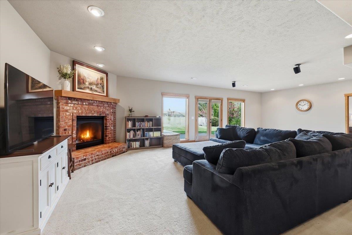2309 S Morningside Heights Dr - Photo 30
