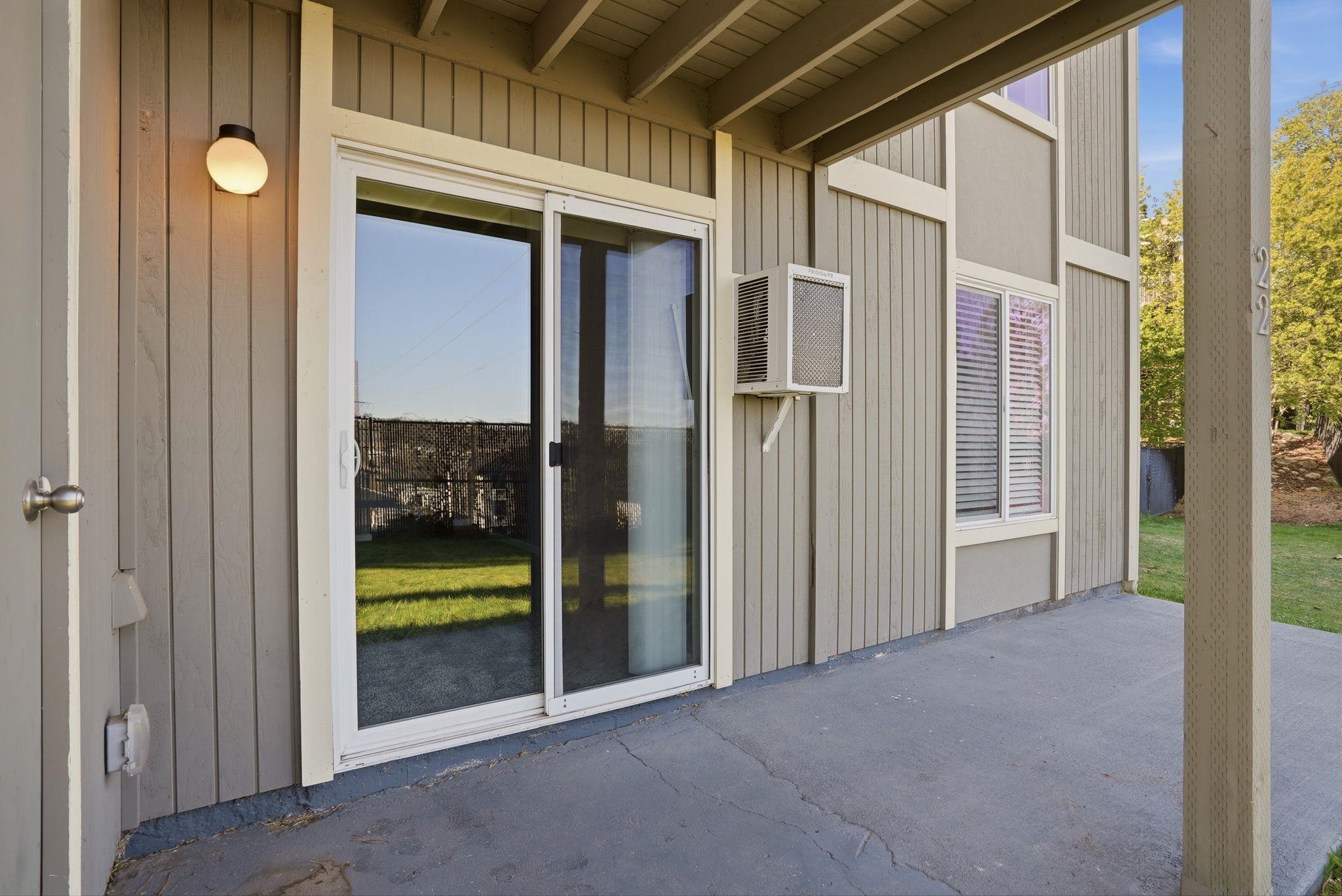 6121 E 6th Ave - Photo 11