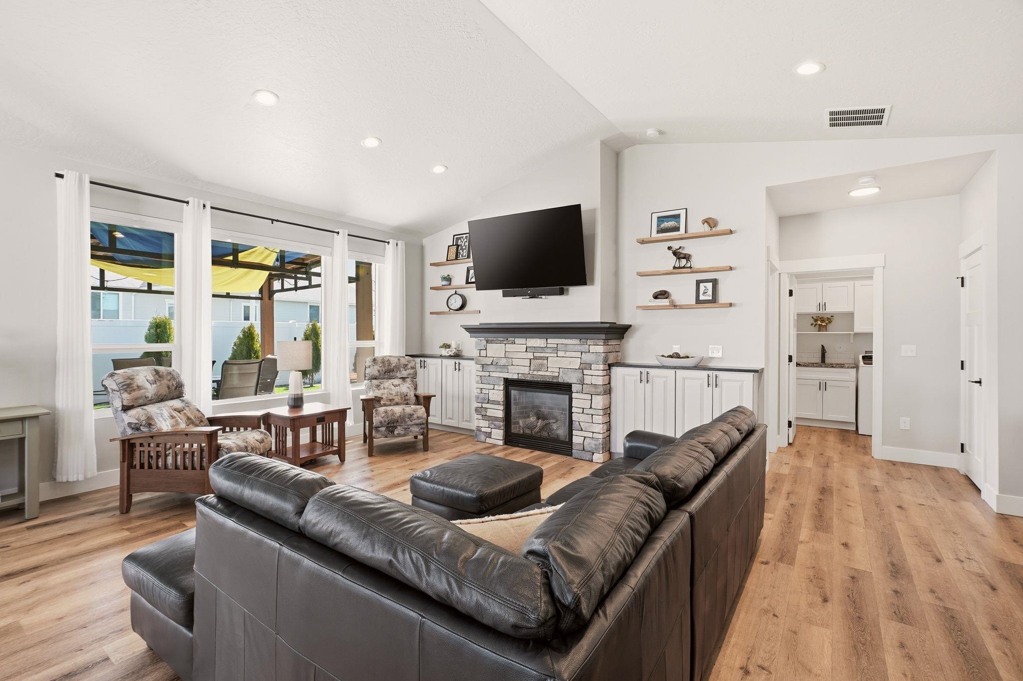 22 E Eleventh Ct - Photo 8