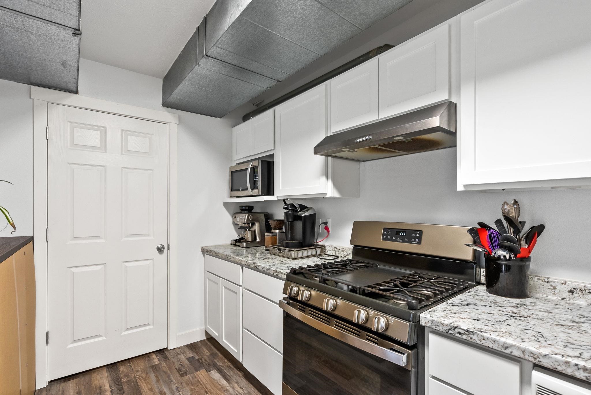 12808 N EAST NEWMAN LAKE Dr - Photo 20