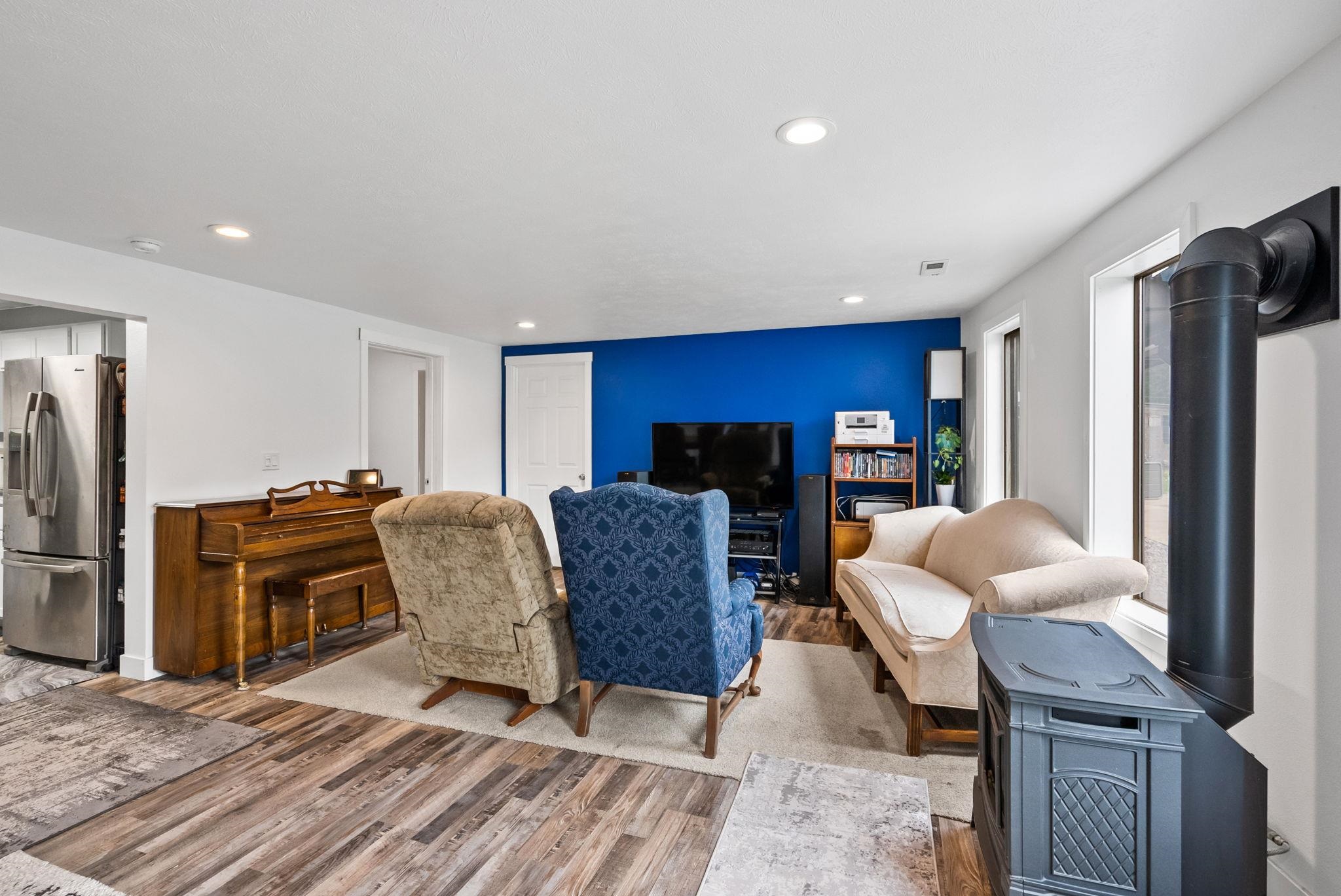 12808 N EAST NEWMAN LAKE Dr - Photo 23