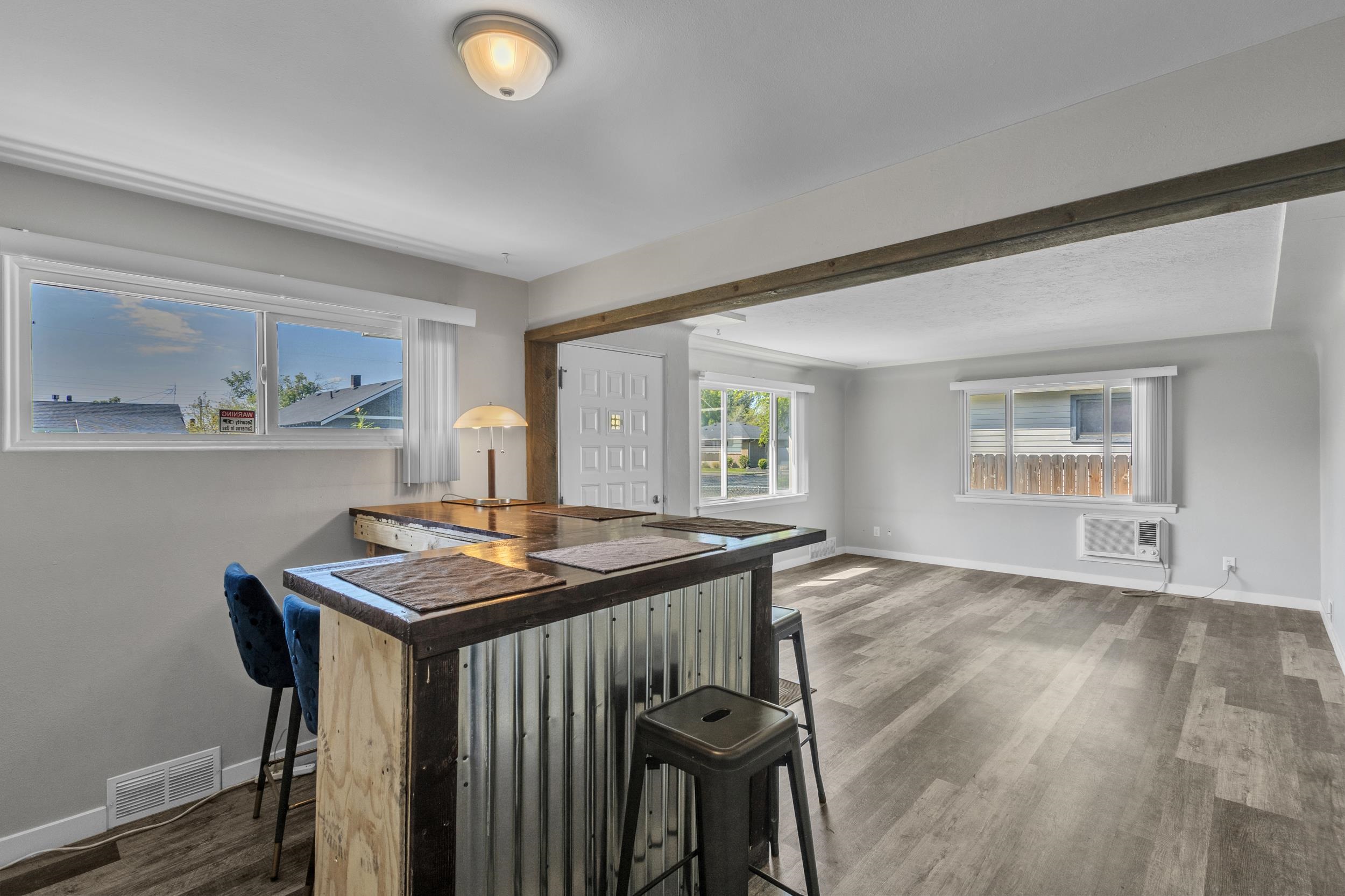 1007 E Walton Ave - Photo 13