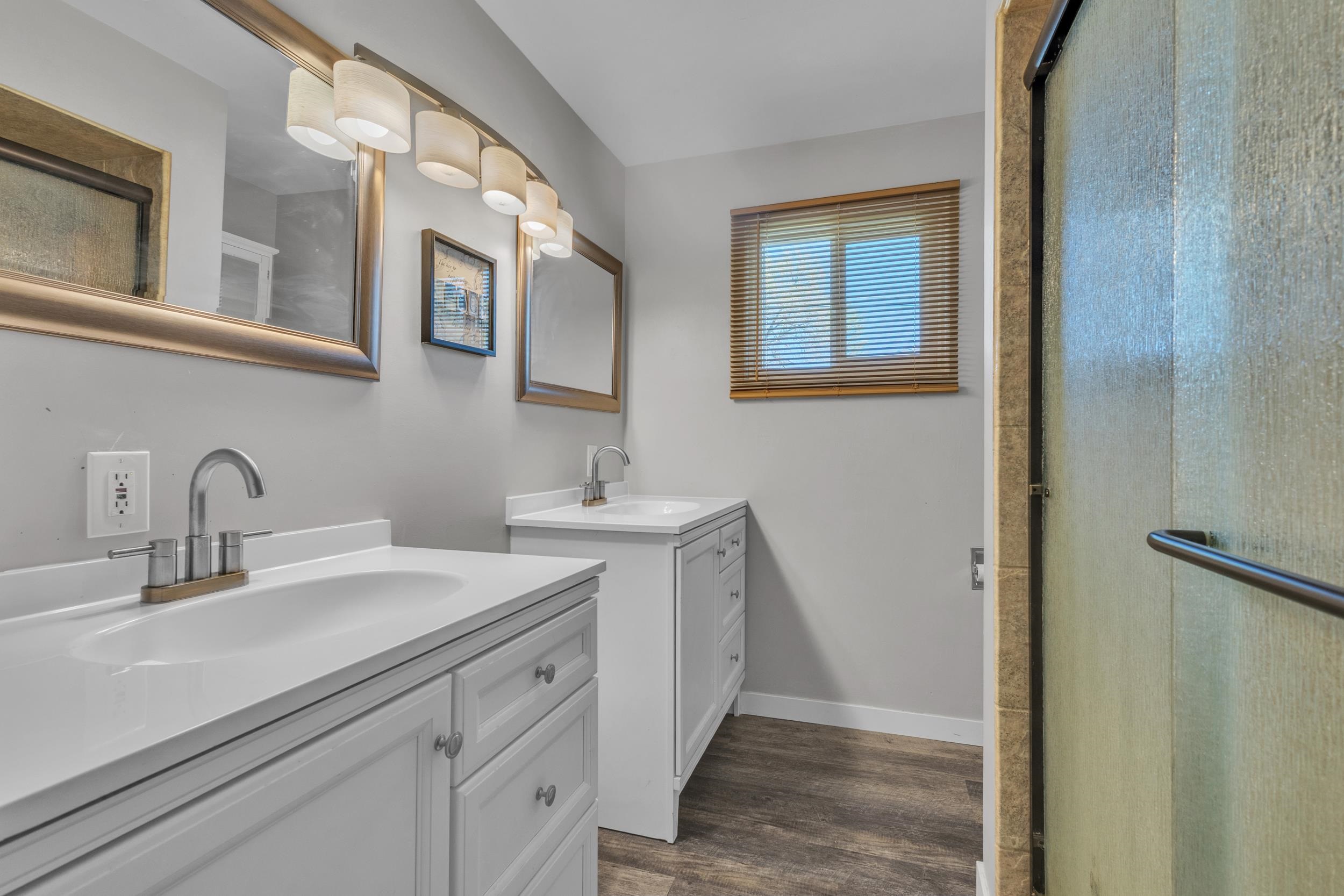 1007 E Walton Ave - Photo 23
