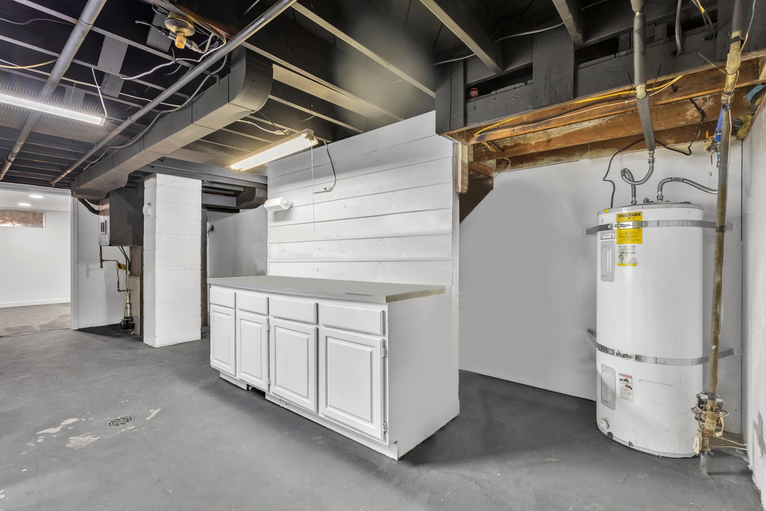 1007 E Walton Ave - Photo 32