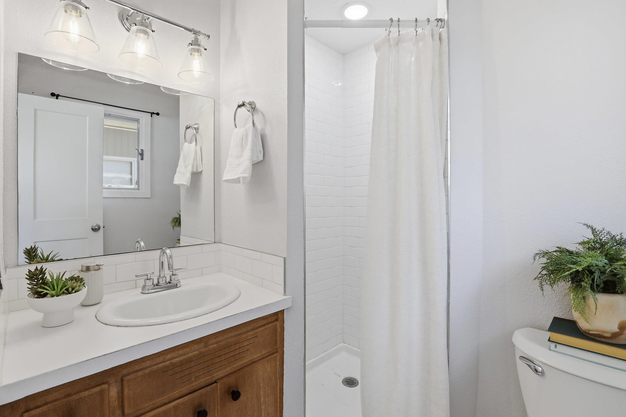 5 E Regina Ave - Photo 16