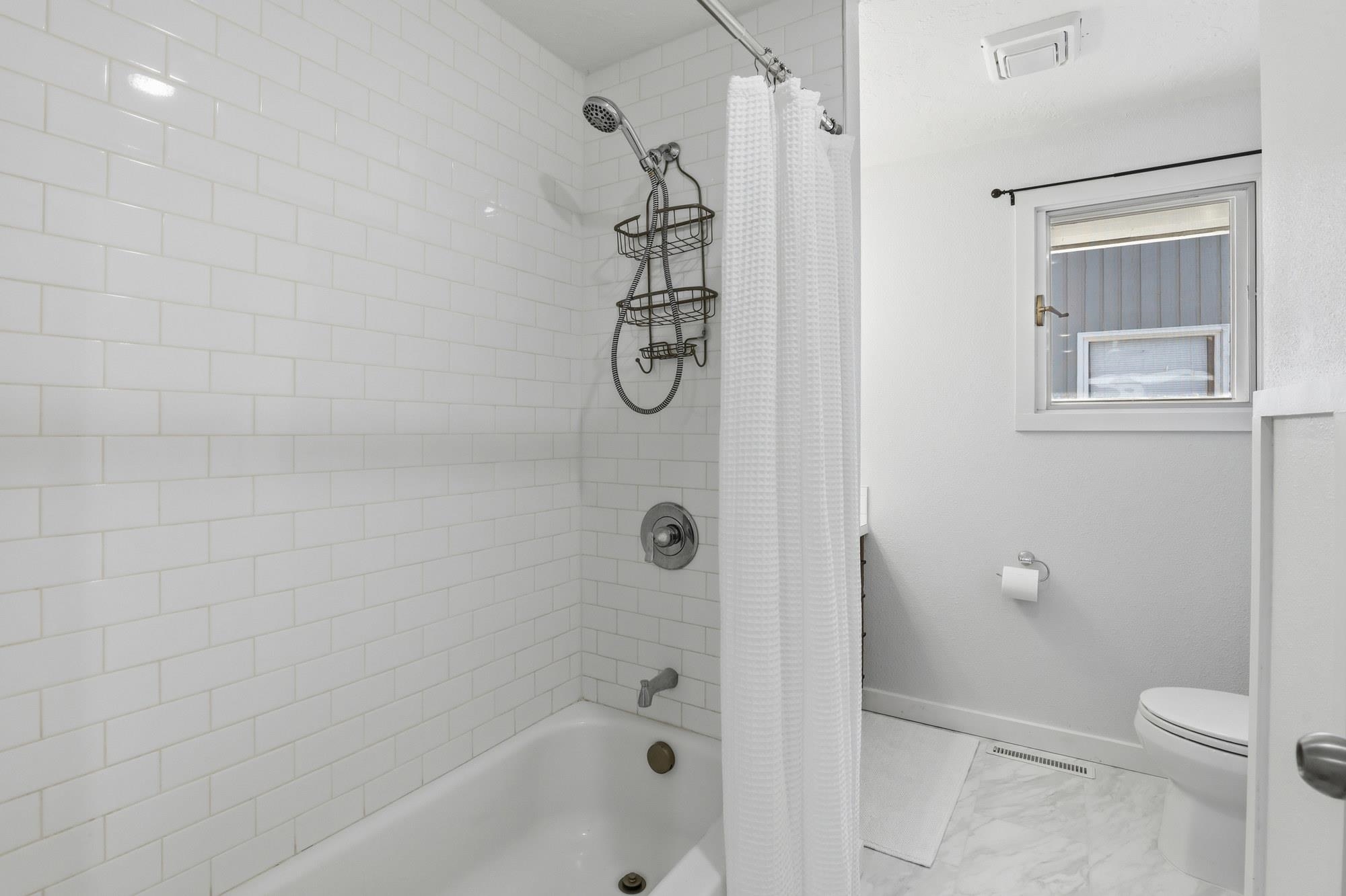5 E Regina Ave - Photo 18