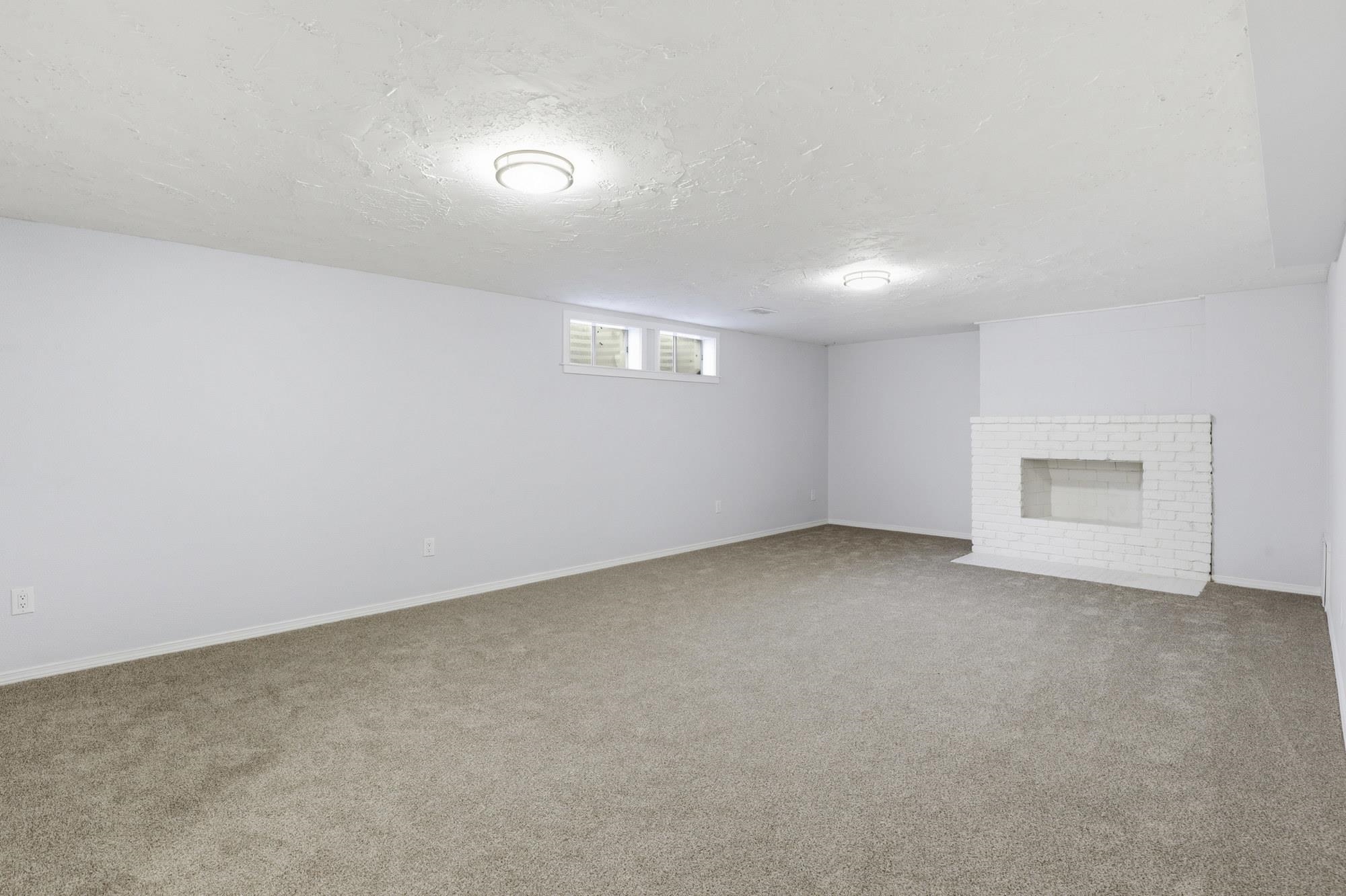 5 E Regina Ave - Photo 21
