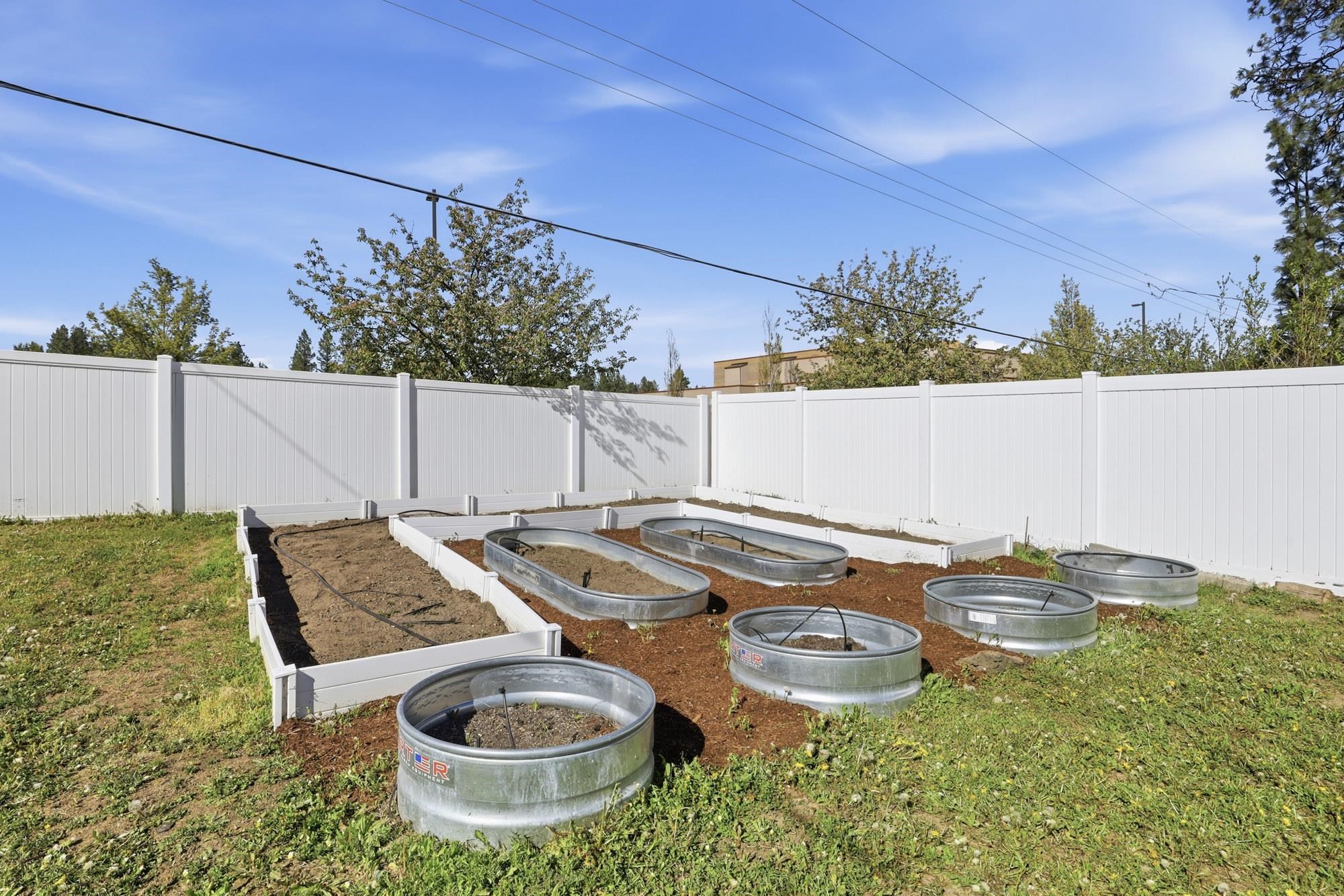 5 E Regina Ave - Photo 33