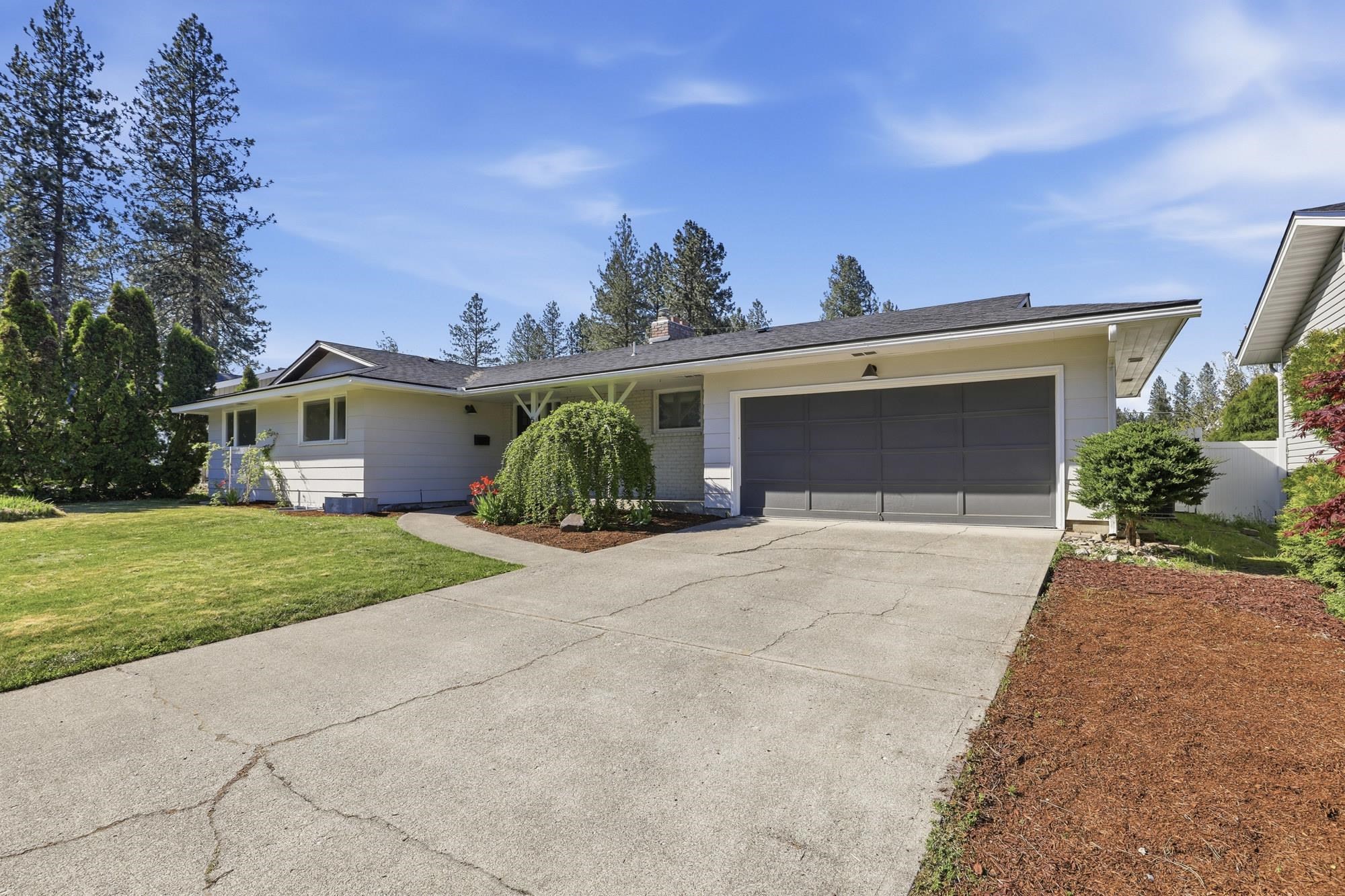 5 E Regina Ave - Photo 35