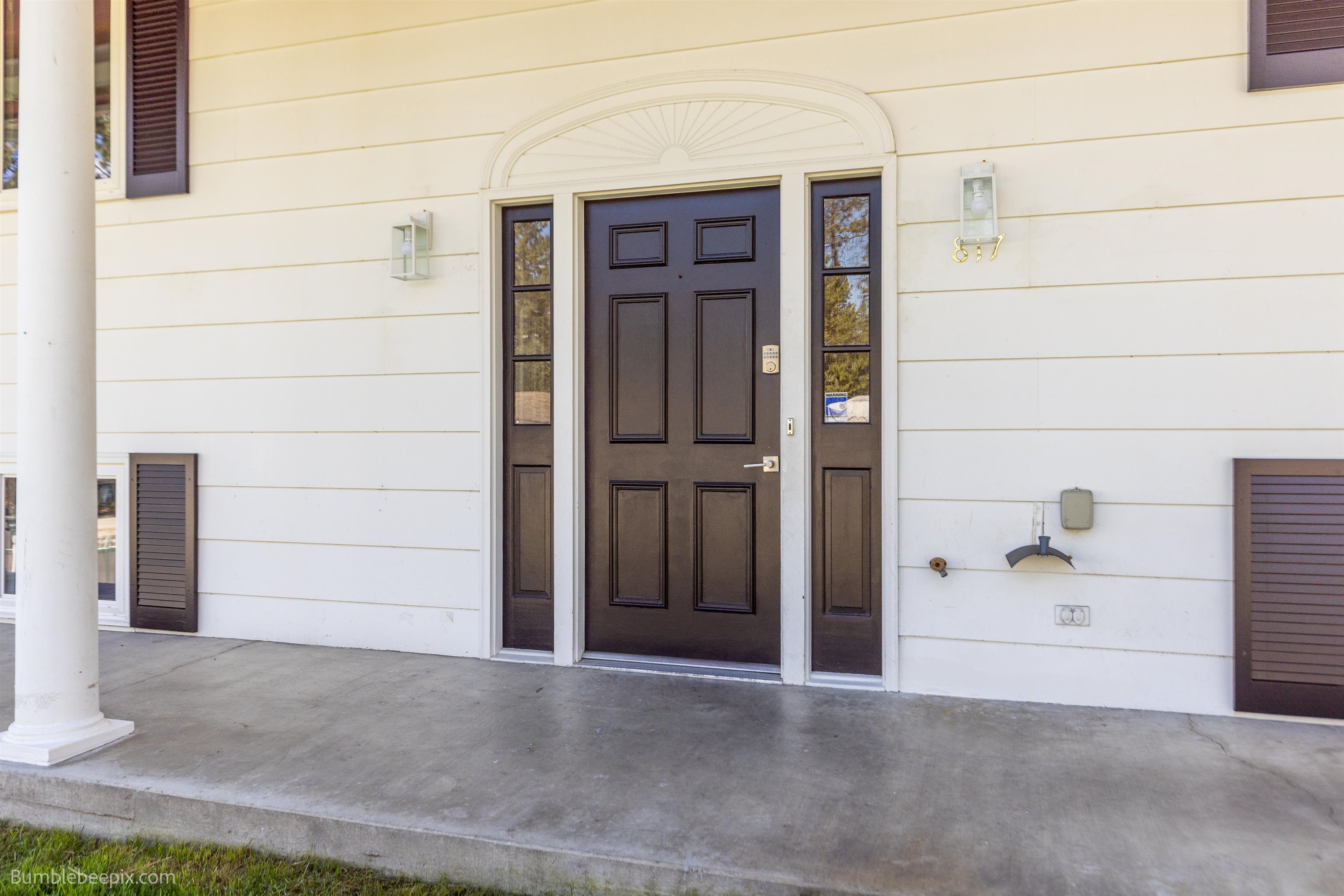 817 W Falcon Ave - Photo 2