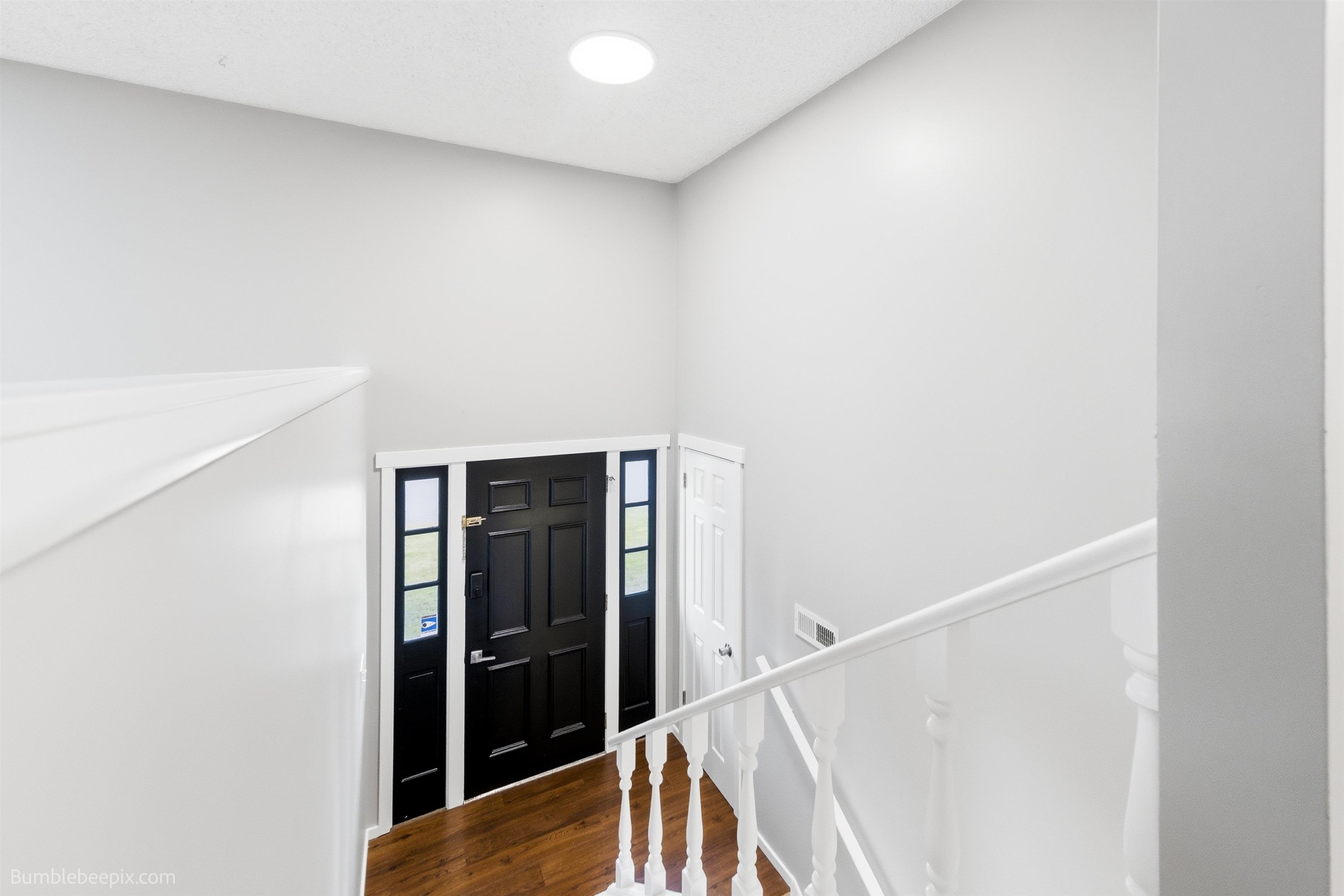 817 W Falcon Ave - Photo 13
