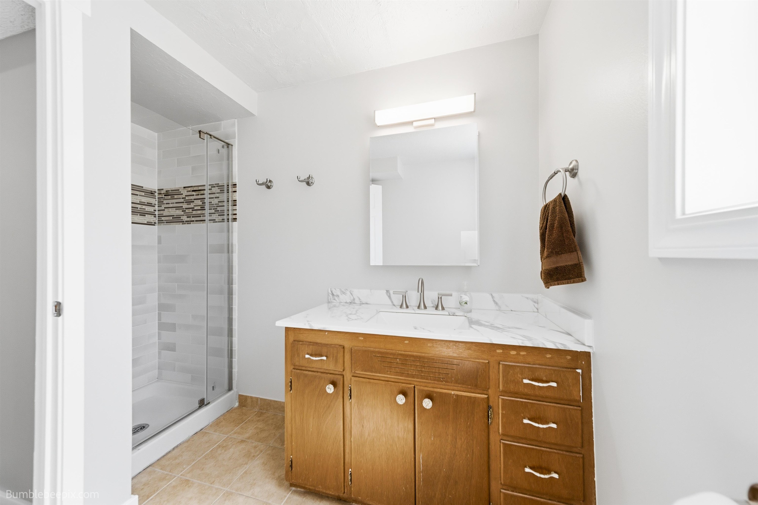817 W Falcon Ave - Photo 35