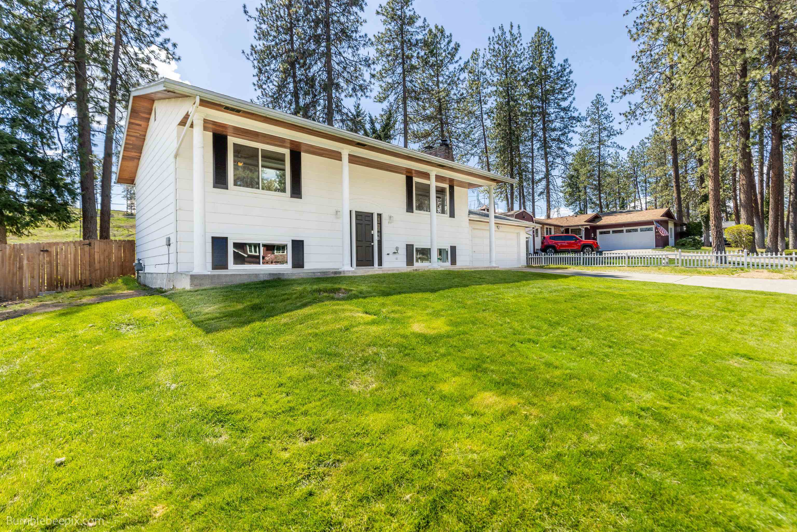 817 W Falcon Ave - Photo 40