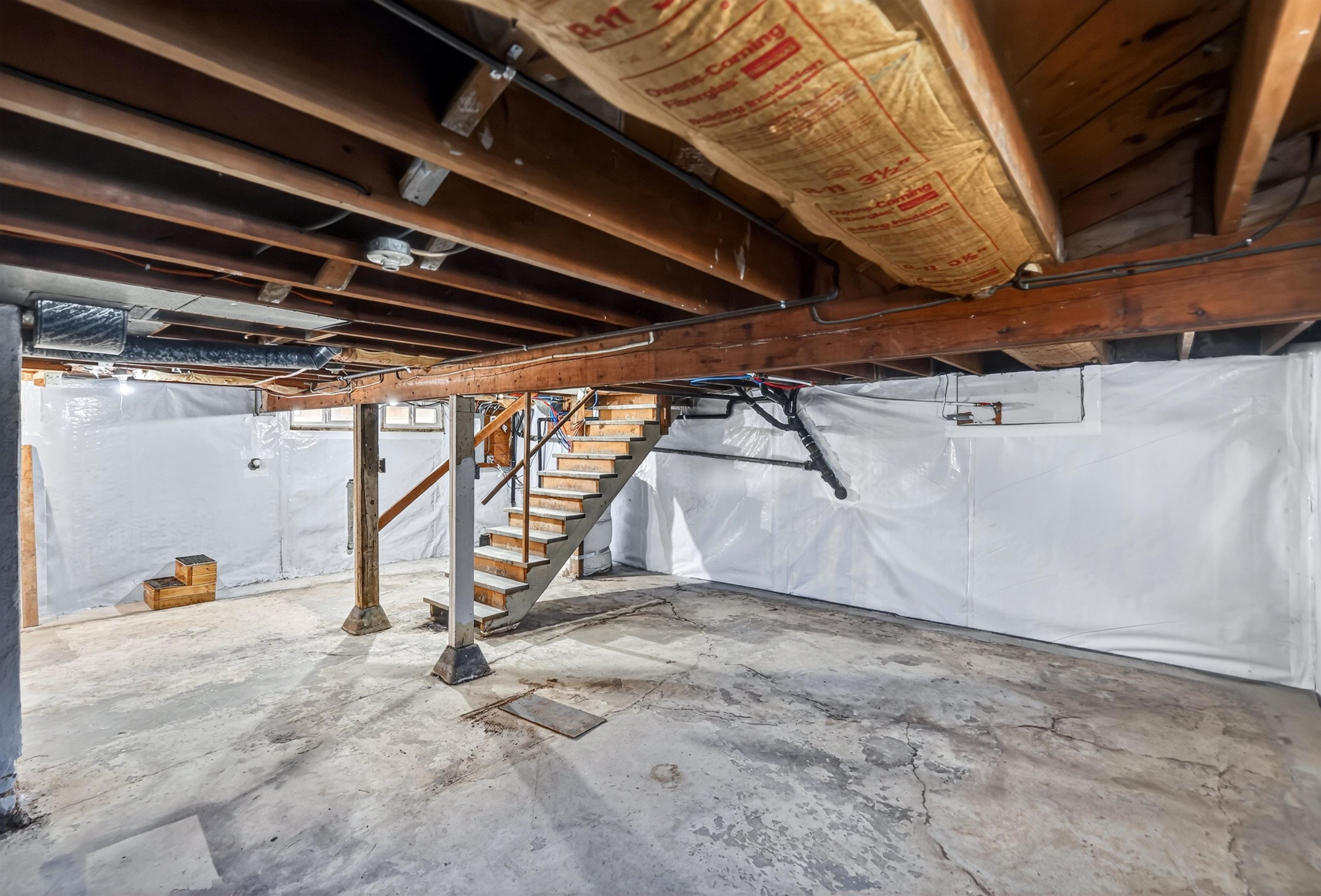 225 W Emma St - Photo 33