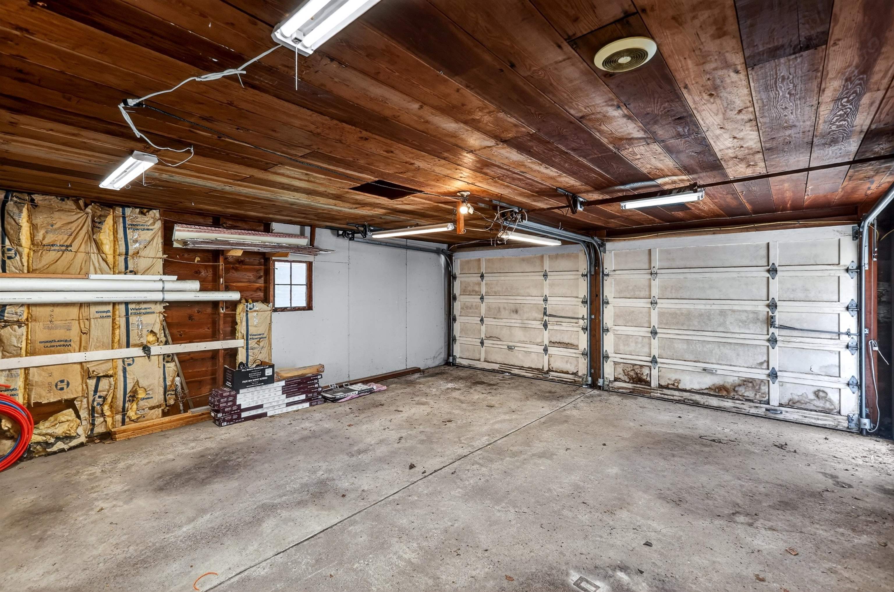 225 W Emma St - Photo 38