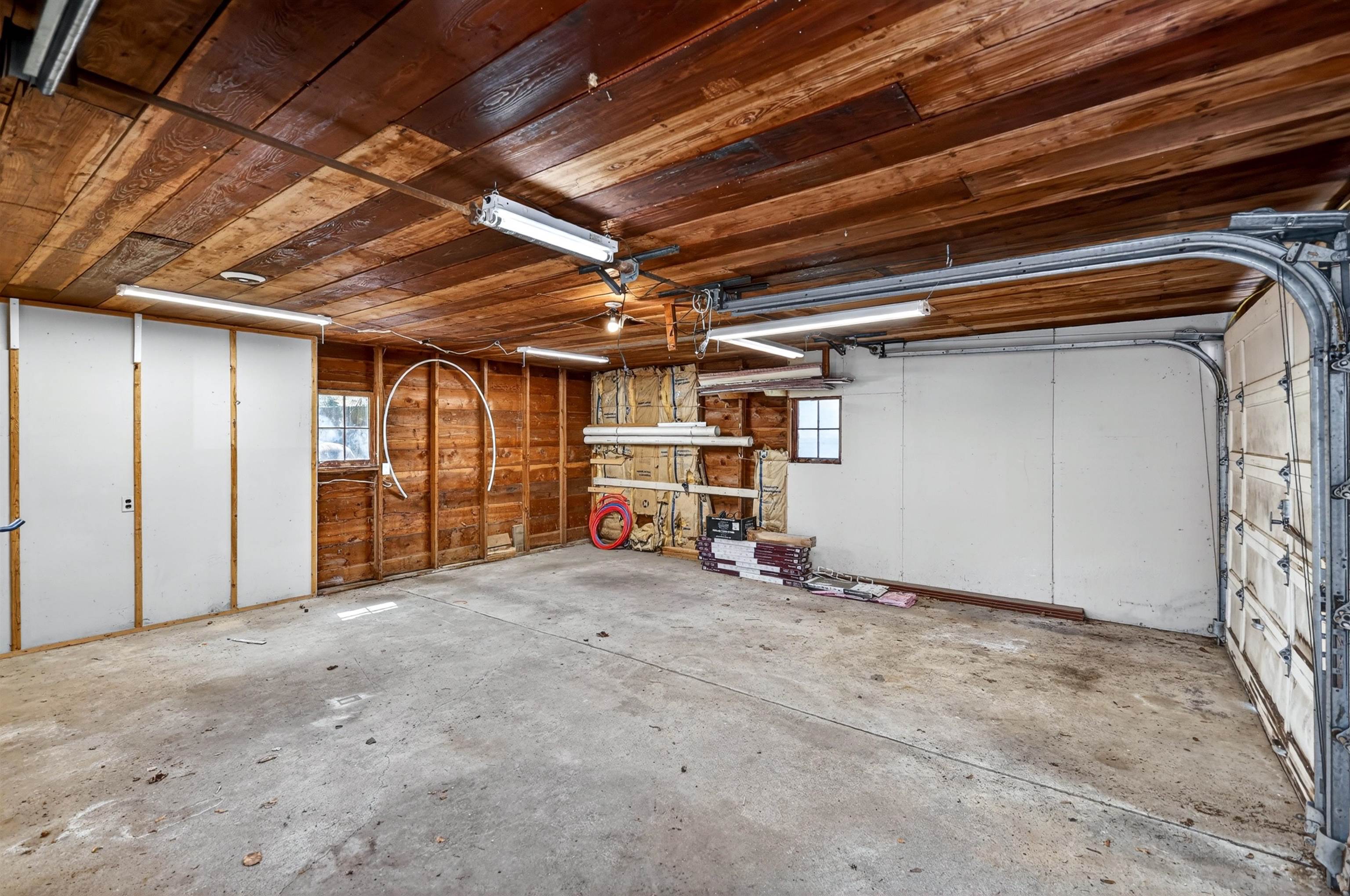 225 W Emma St - Photo 39