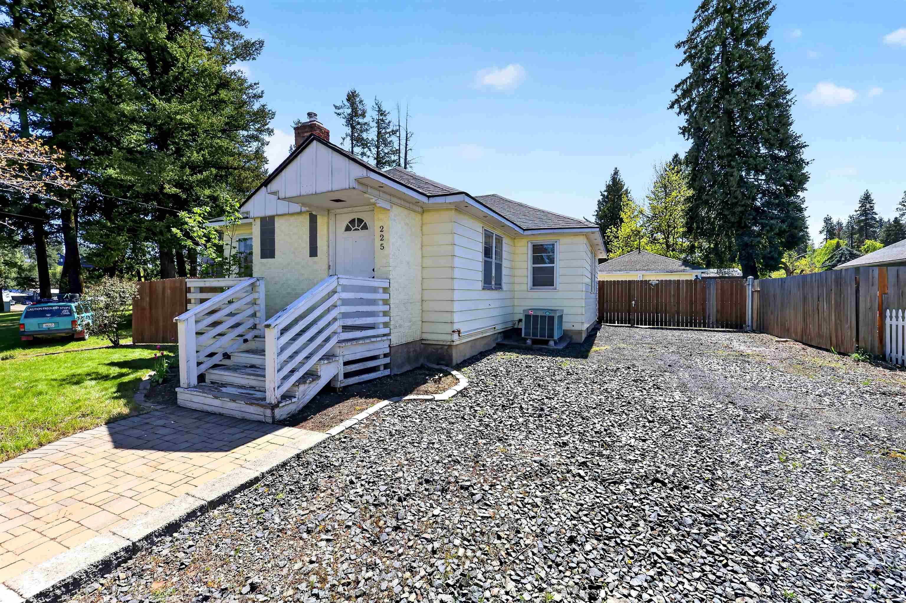 225 W Emma St - Photo 42