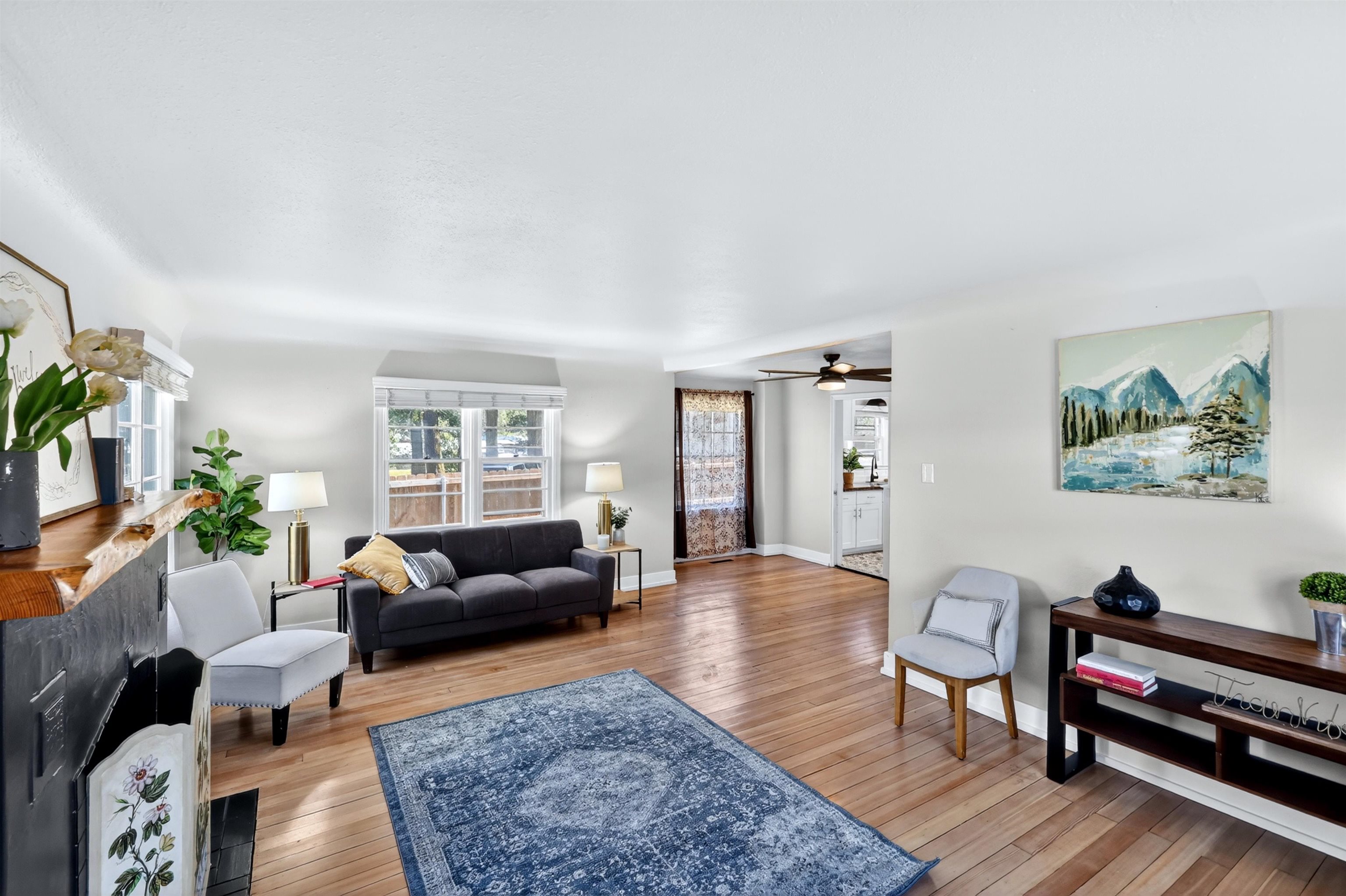 225 W Emma St - Photo 7