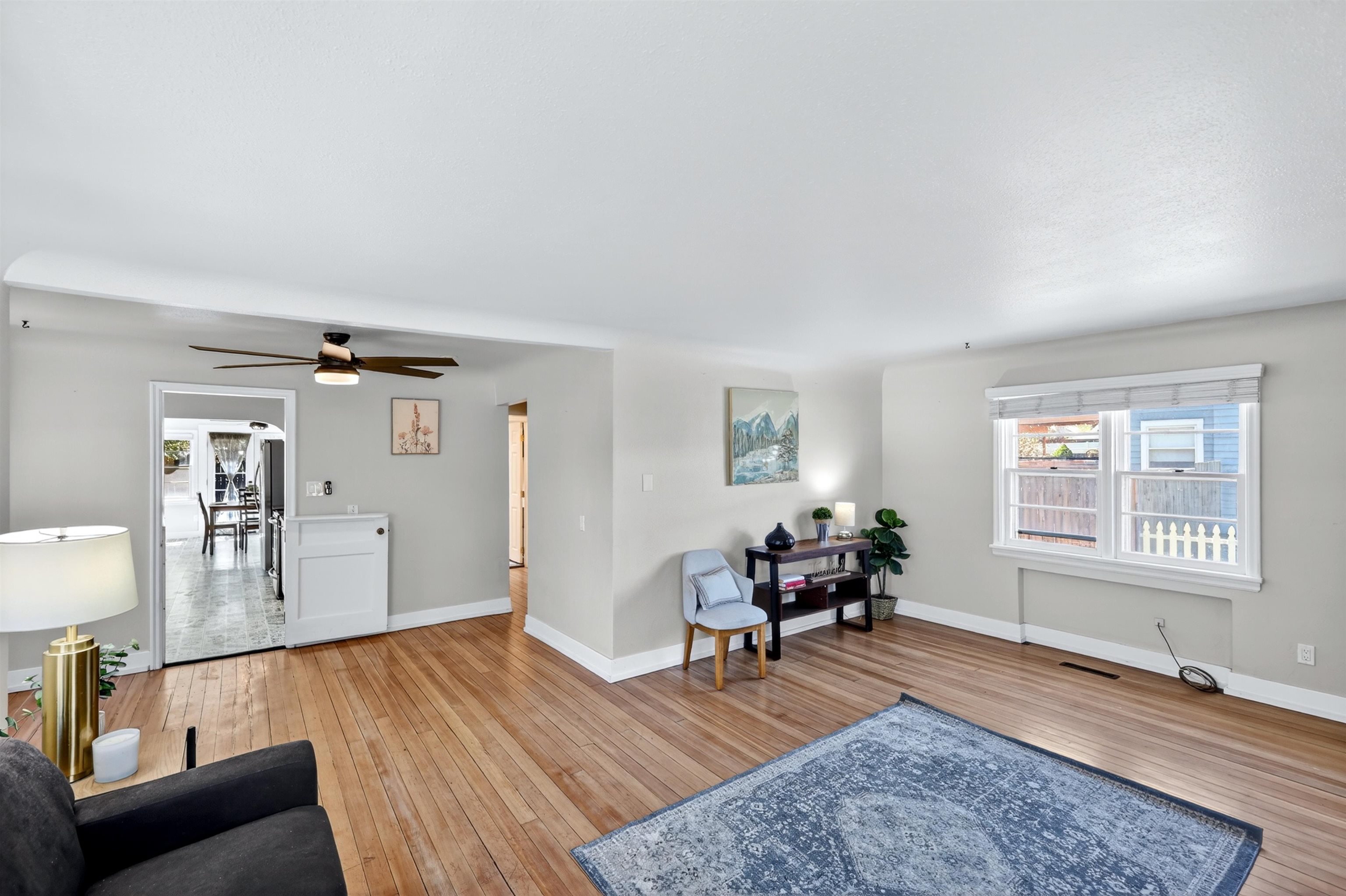225 W Emma St - Photo 9