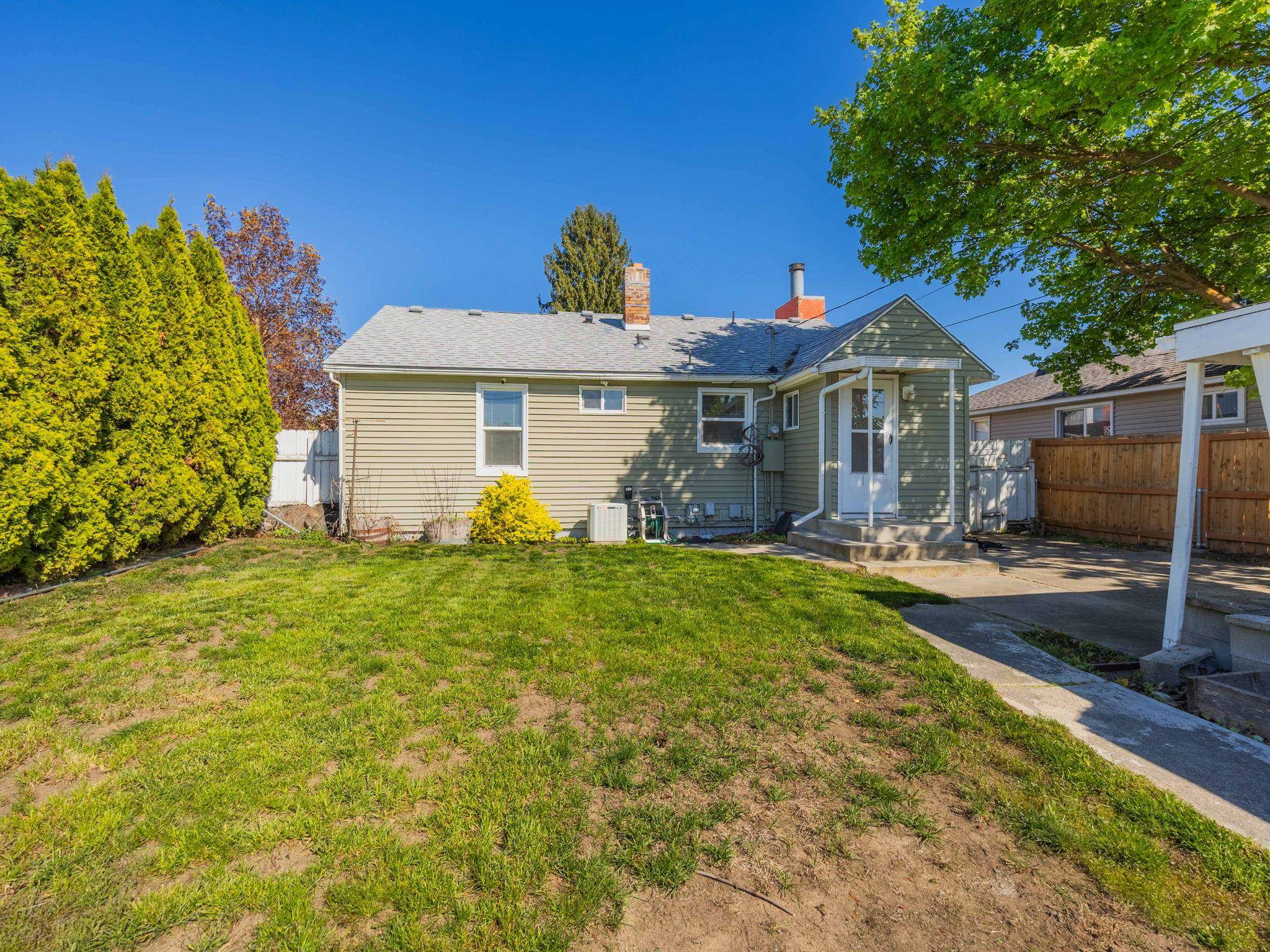 5203 N Hawthorne St - Photo 17