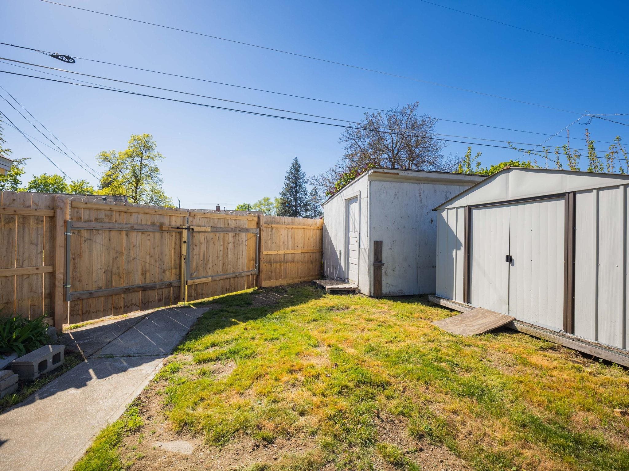 5203 N Hawthorne St - Photo 18