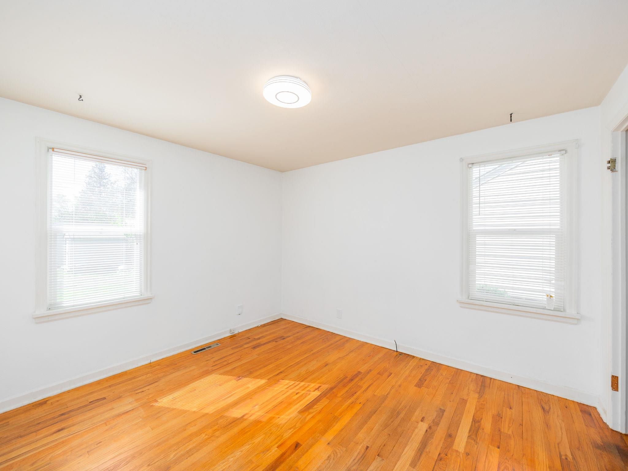 5203 N Hawthorne St - Photo 6