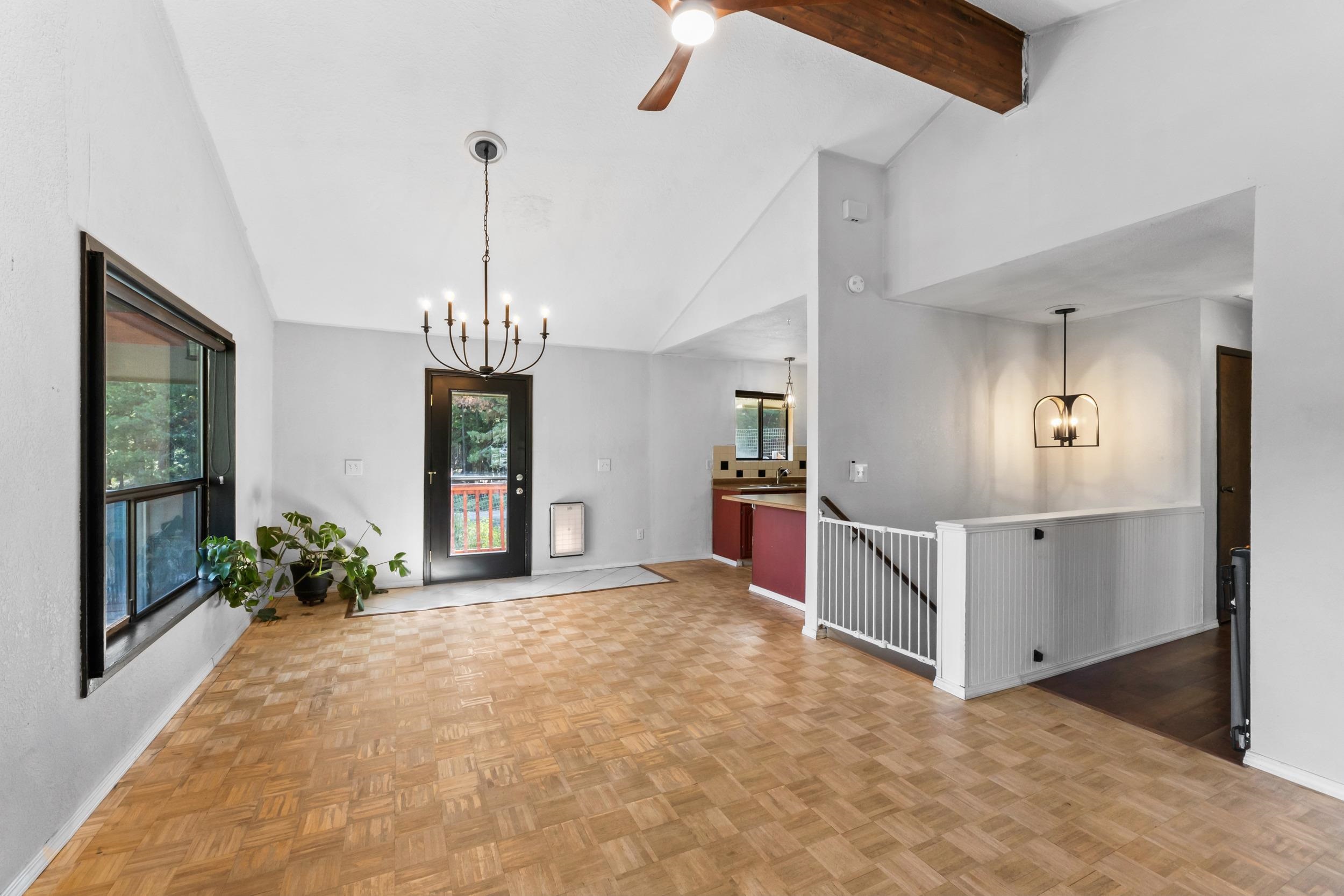 461 Beaver Creek Ln - Photo 4
