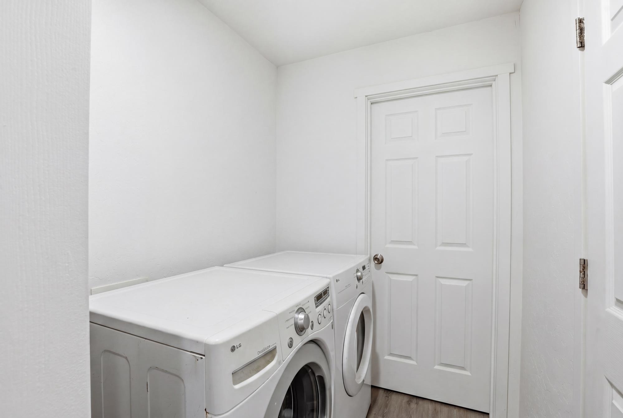 1455 Colonial Way - Photo 27