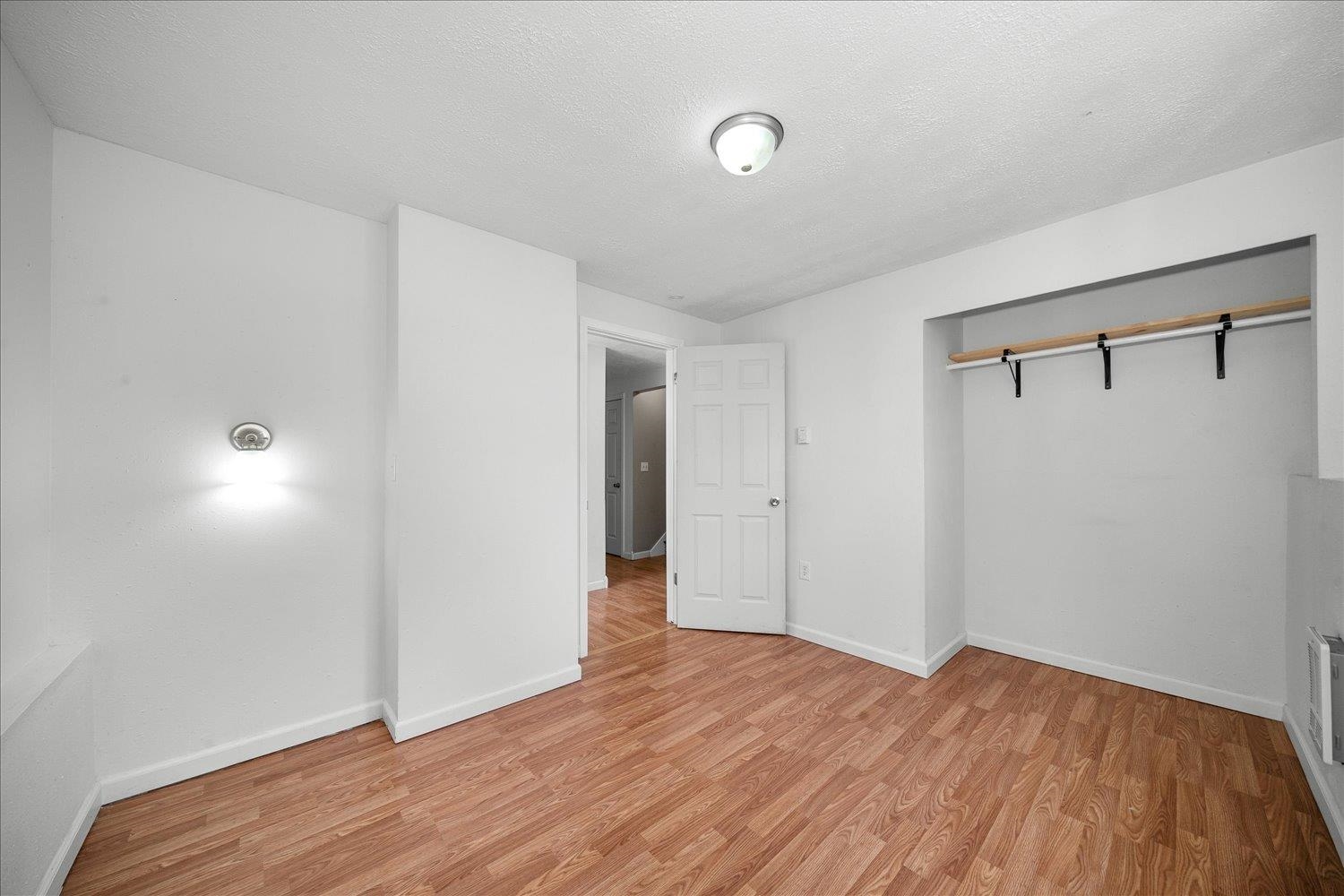 1323 Pineview St - Photo 19