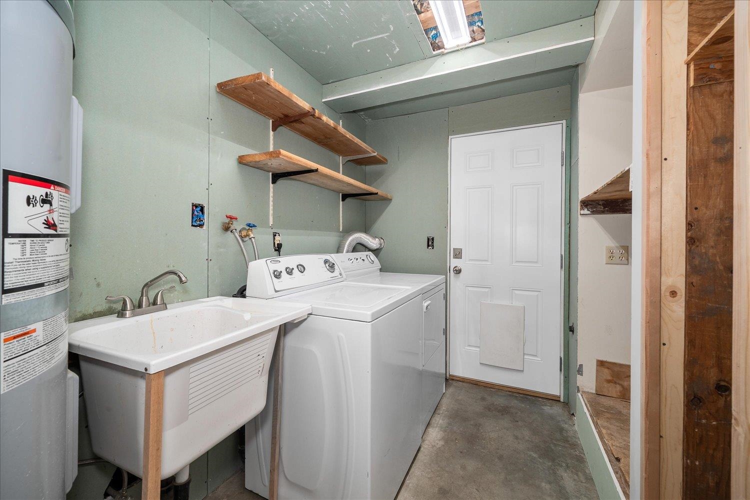 1323 Pineview St - Photo 20