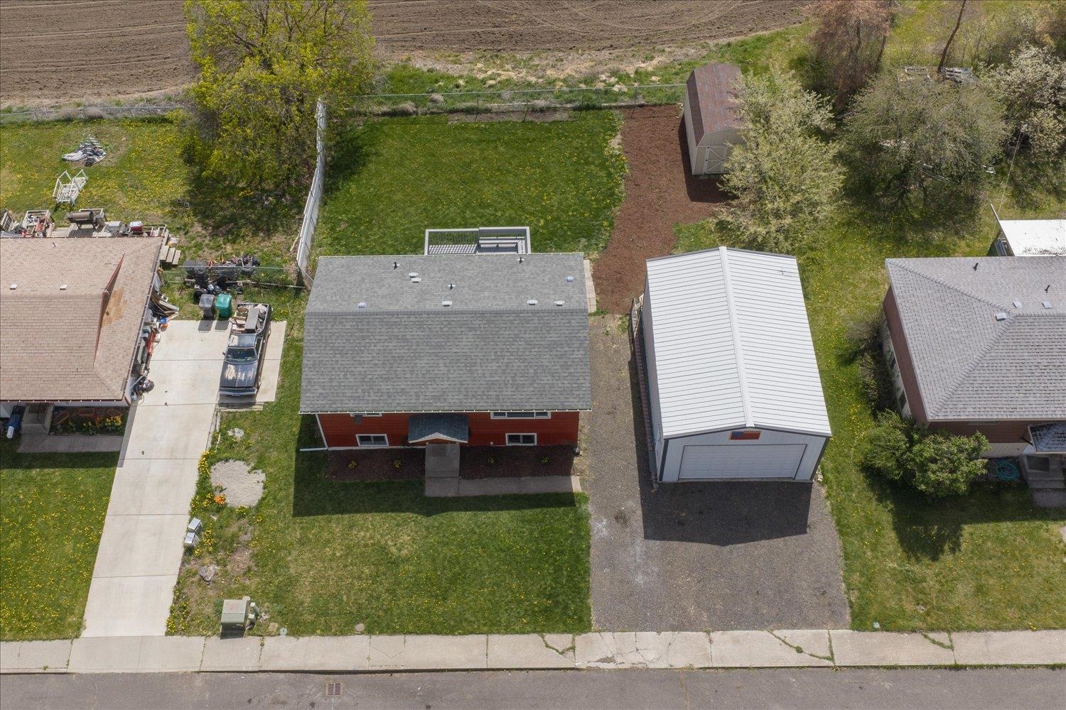 1323 Pineview St - Photo 34
