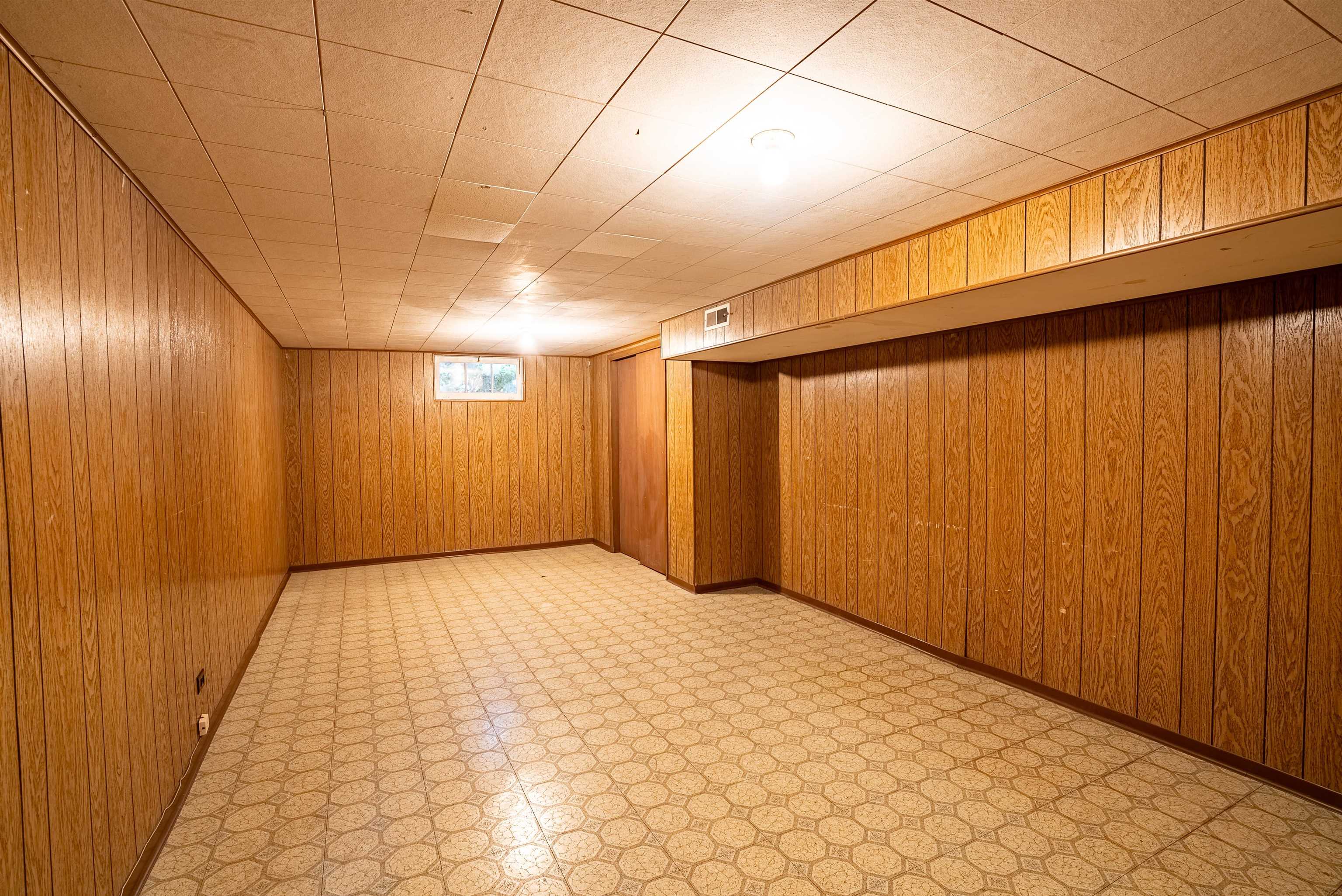 2703 W Rockwell Ave - Photo 19