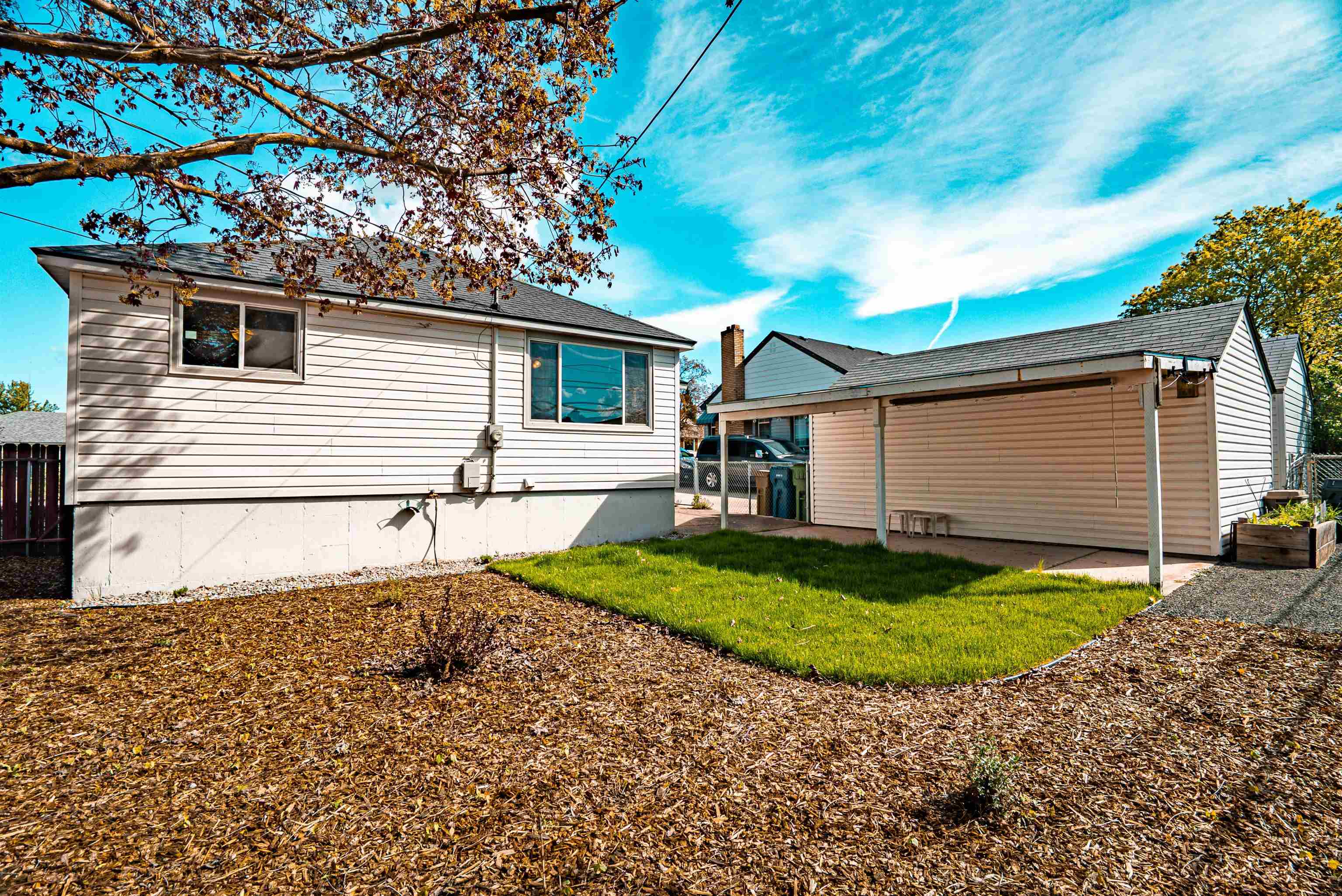 2703 W Rockwell Ave - Photo 22