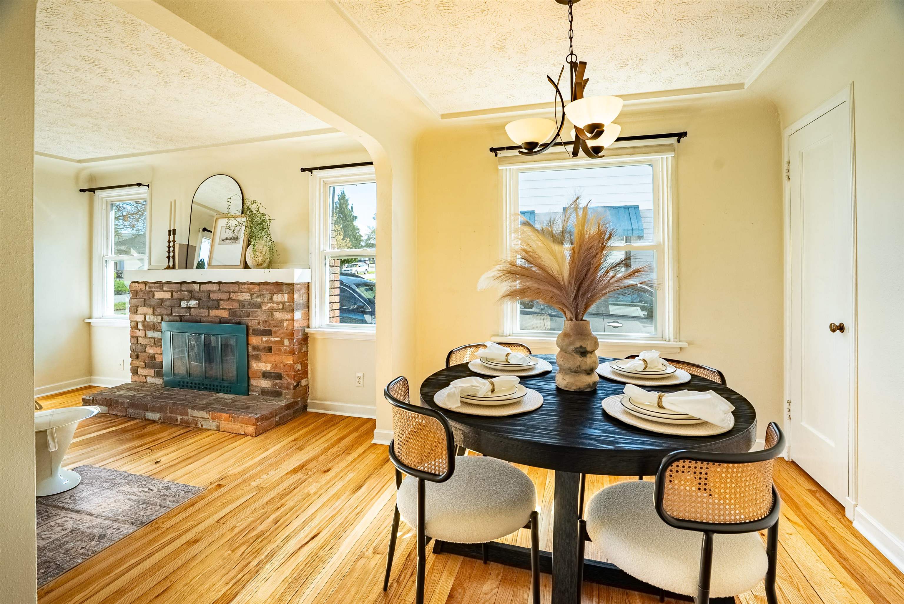 2703 W Rockwell Ave - Photo 6