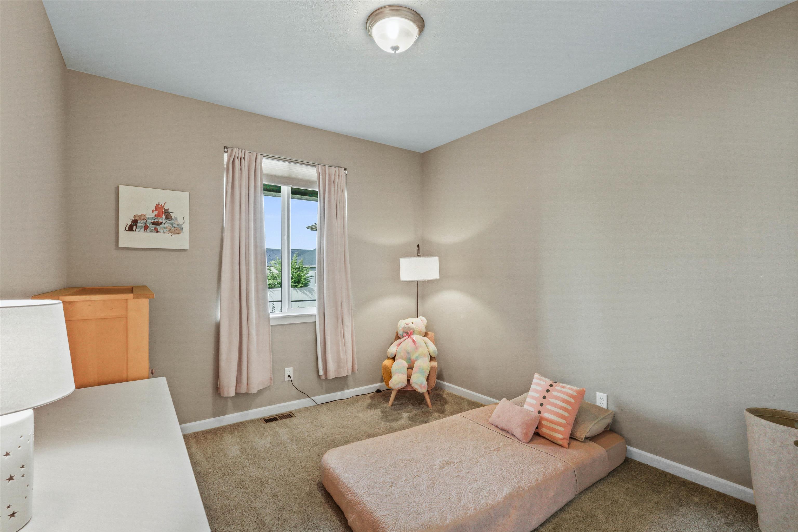 712 E Belle Ln - Photo 17