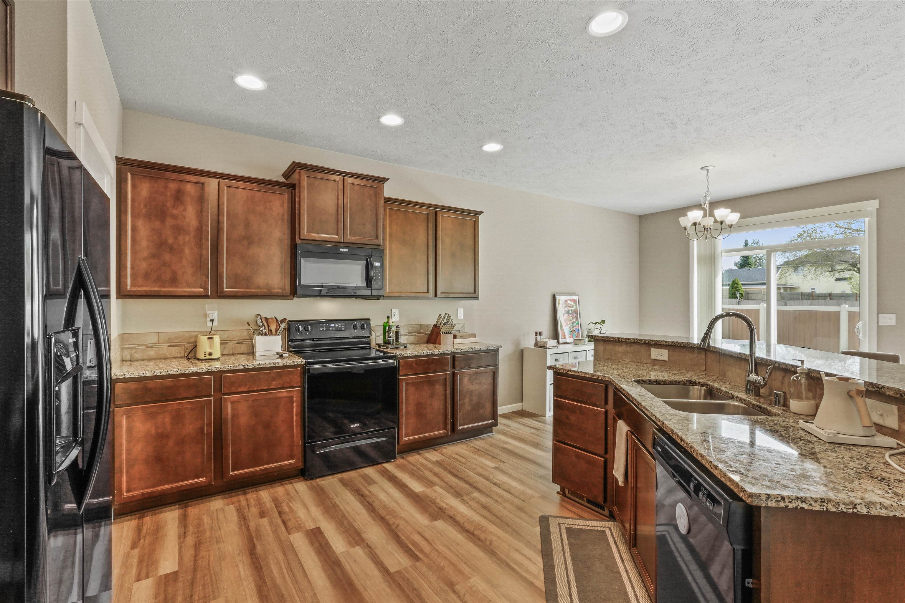 712 E Belle Ln - Photo 8