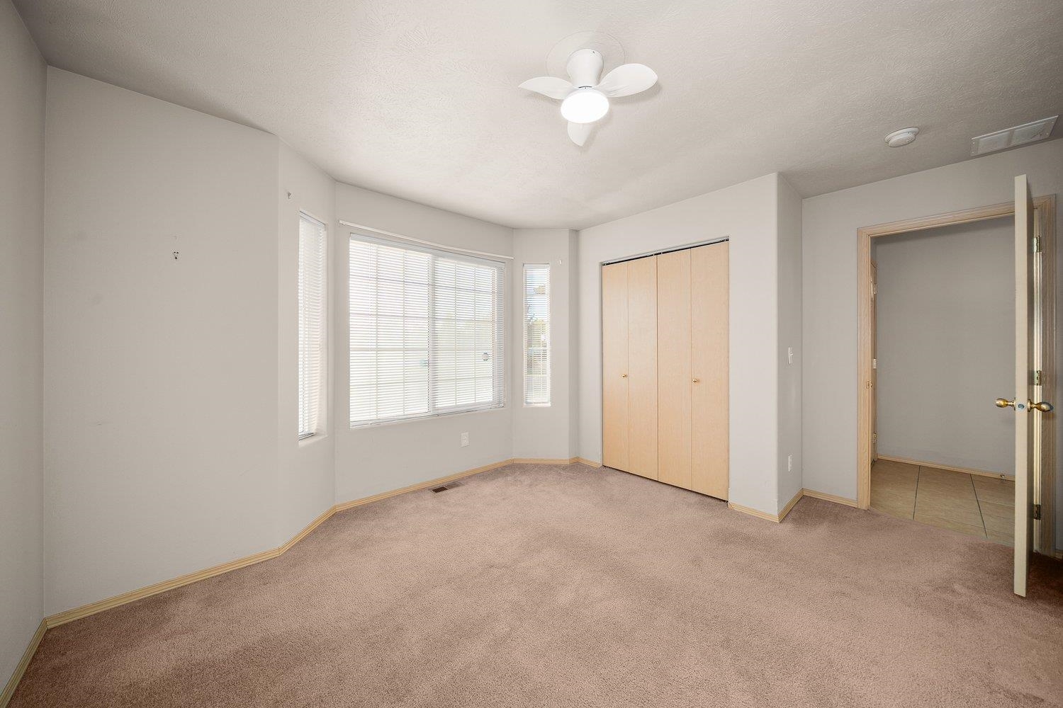1712 N Drummond St - Photo 13